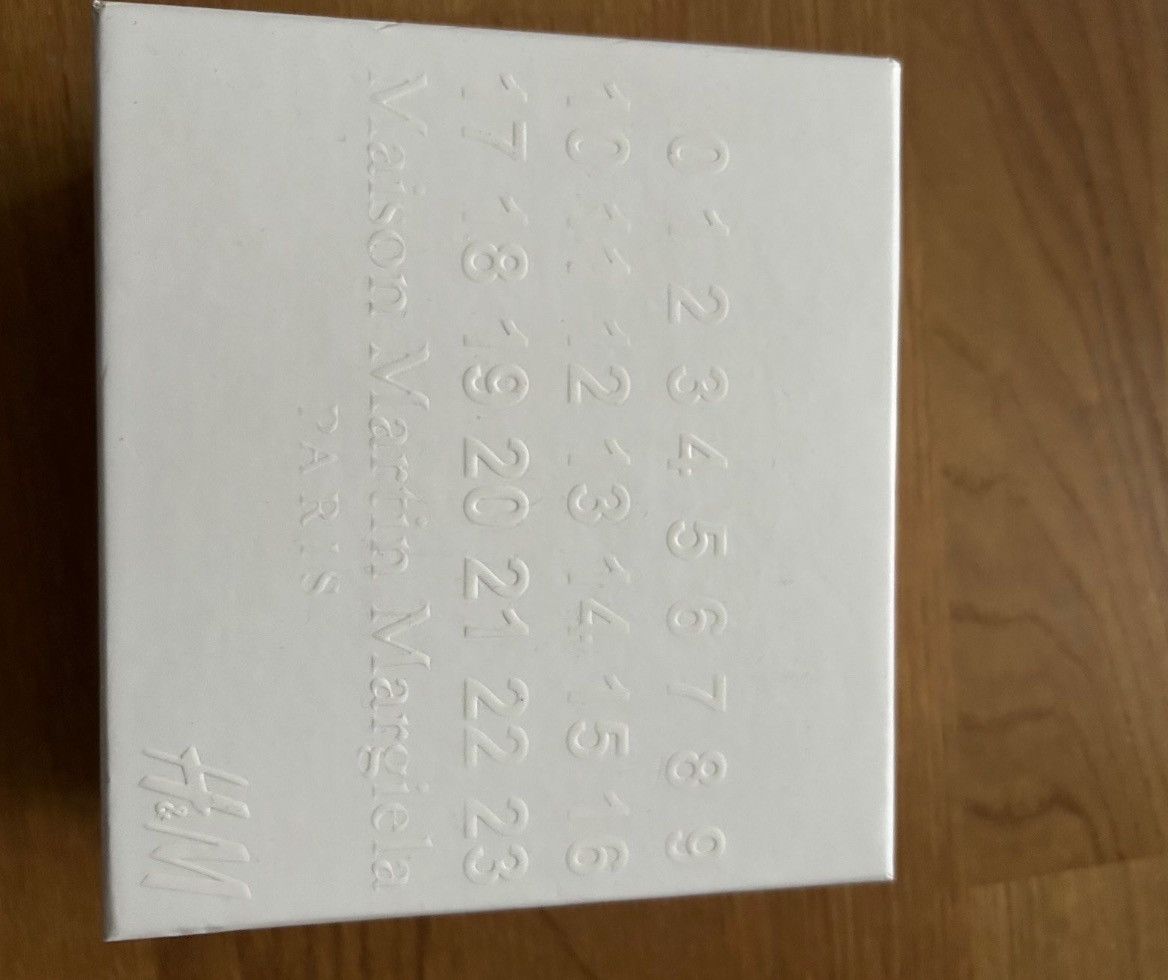 H&M × Maison Margiela SS1995 Maison Margiela x H&M Hair Lock Necklace Re-Edition Size ONE SIZE - 2 Thumbnail