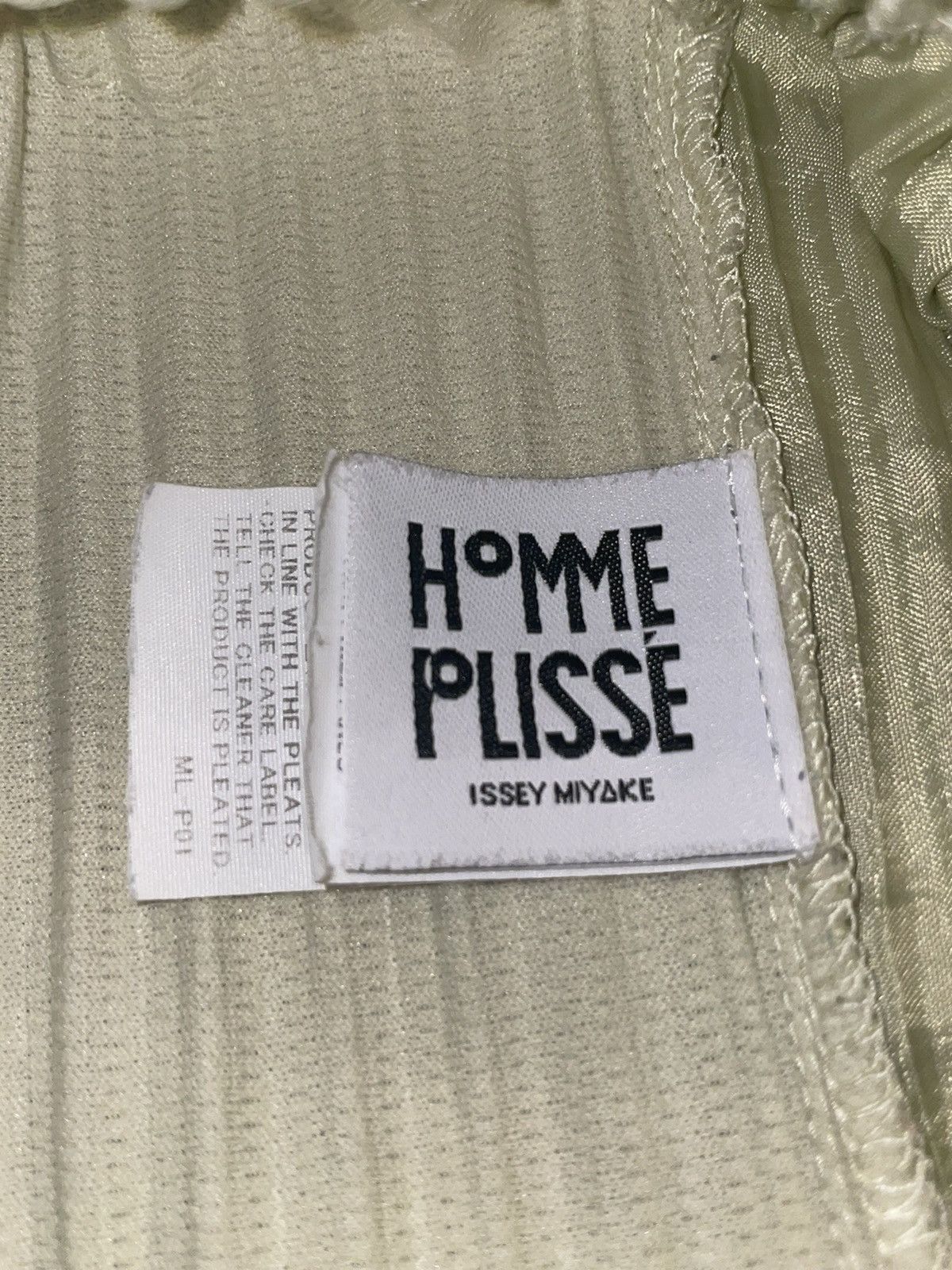 Homme Plisse Issey Miyake ISSEY MIYAKE 🇯🇵 Homme Plissé Yellow Tailored Pleats Size US 29 - 2 Thumbnail