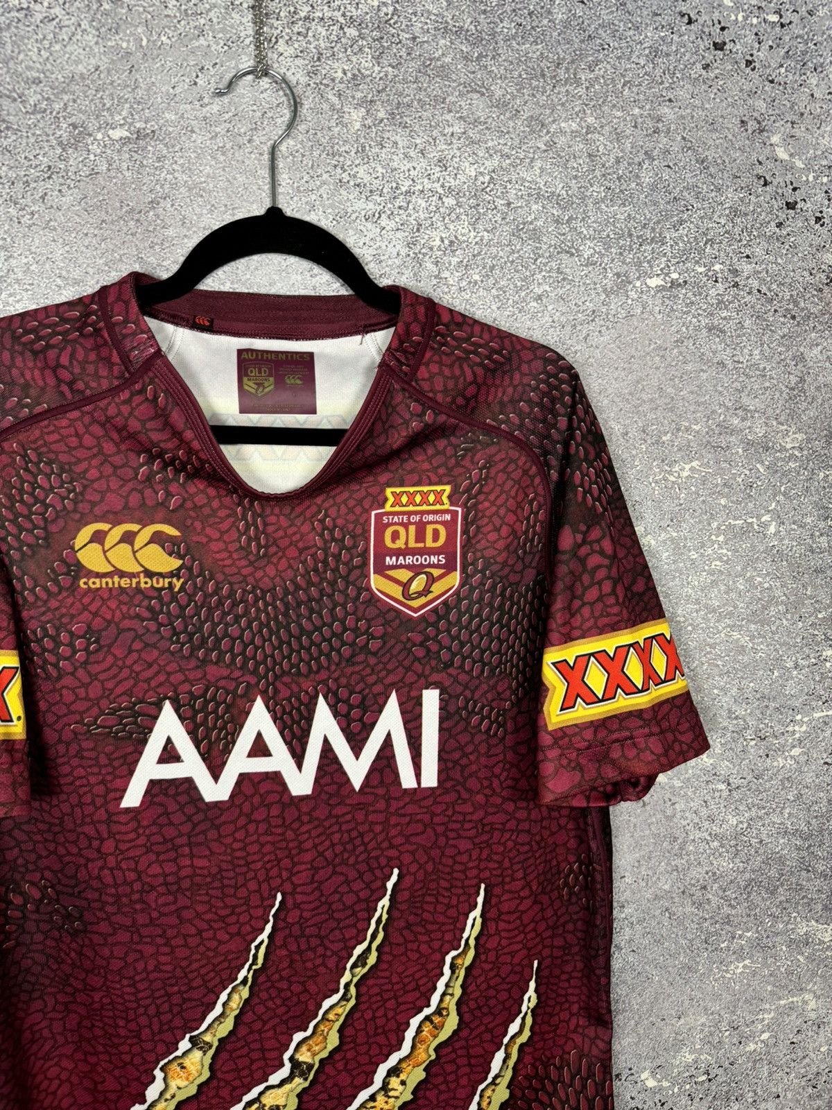Canterbury of New Zealand QLD Maroons State of Origin 2009 NRL Canterbury Jersey Size US L / EU 52-54 / 3 - 2 Thumbnail