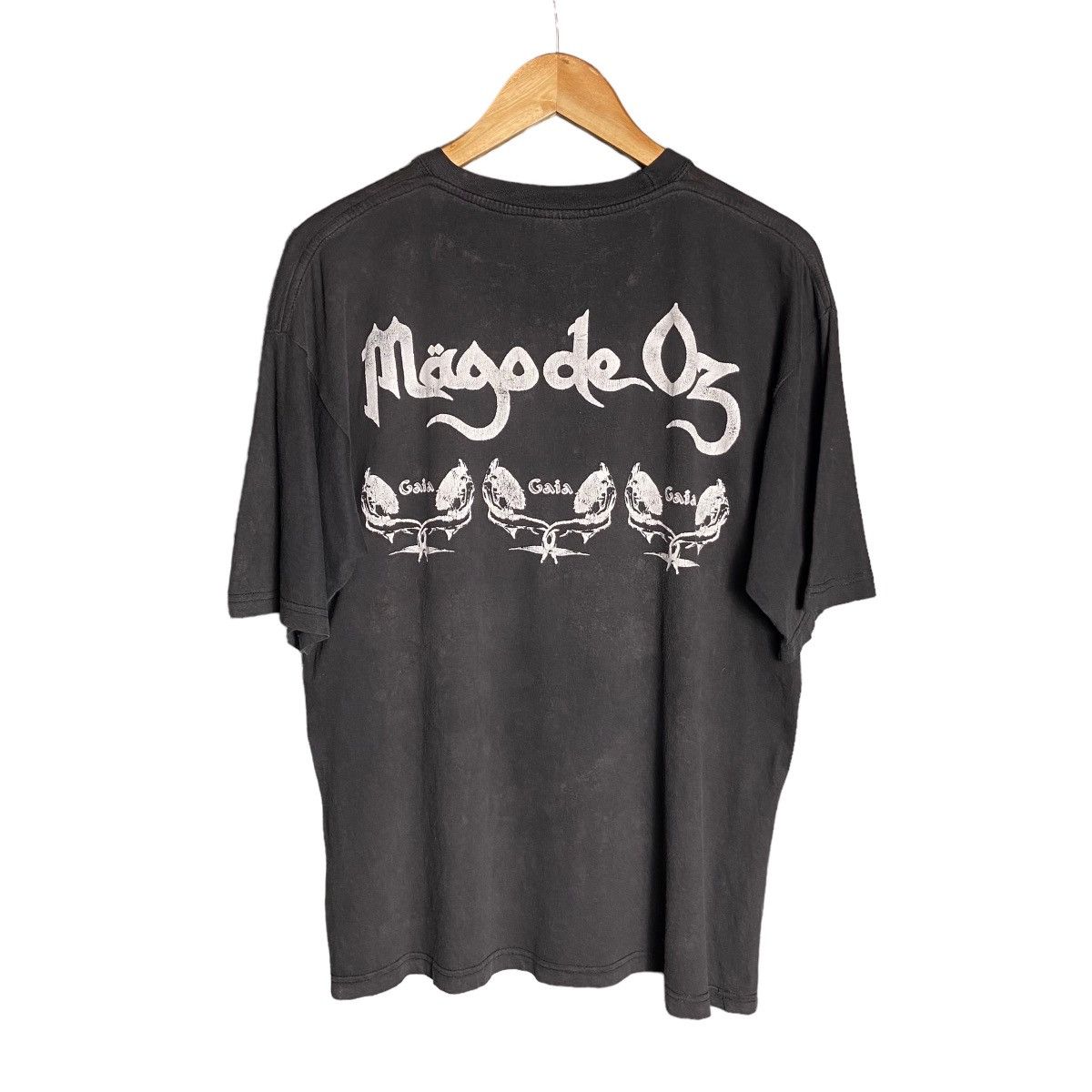 Band Tees Vintage 00s Mago de Oz Gaia Metal Band Tee / Y2K Size US XL / EU 56 / 4 - 2 Thumbnail