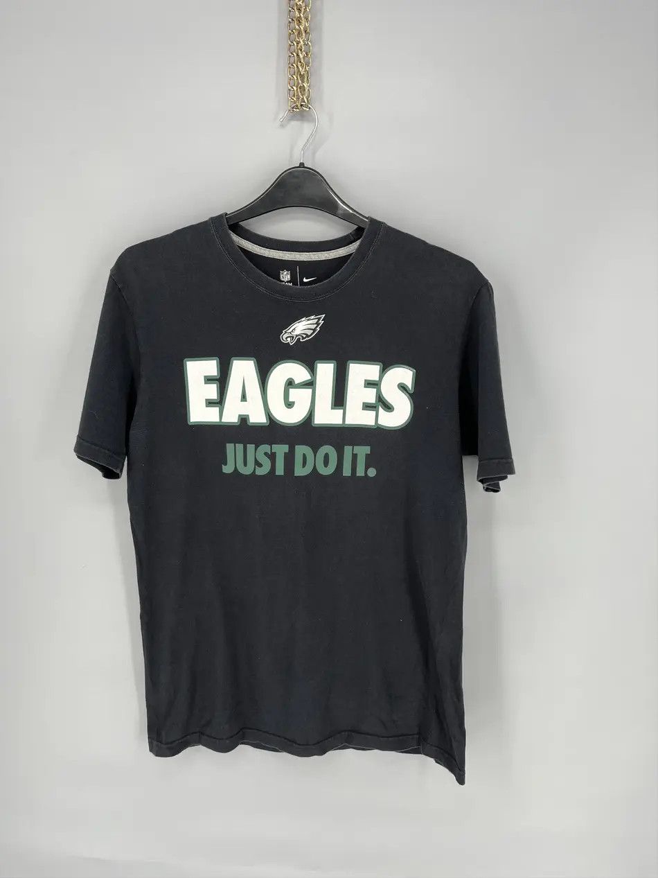 American Eagle Outfitters Vintage Y2K Mens Nike NFL Jersey Eagles "Just do it" Size US M / EU 48-50 / 2 - 1 Thumbnail