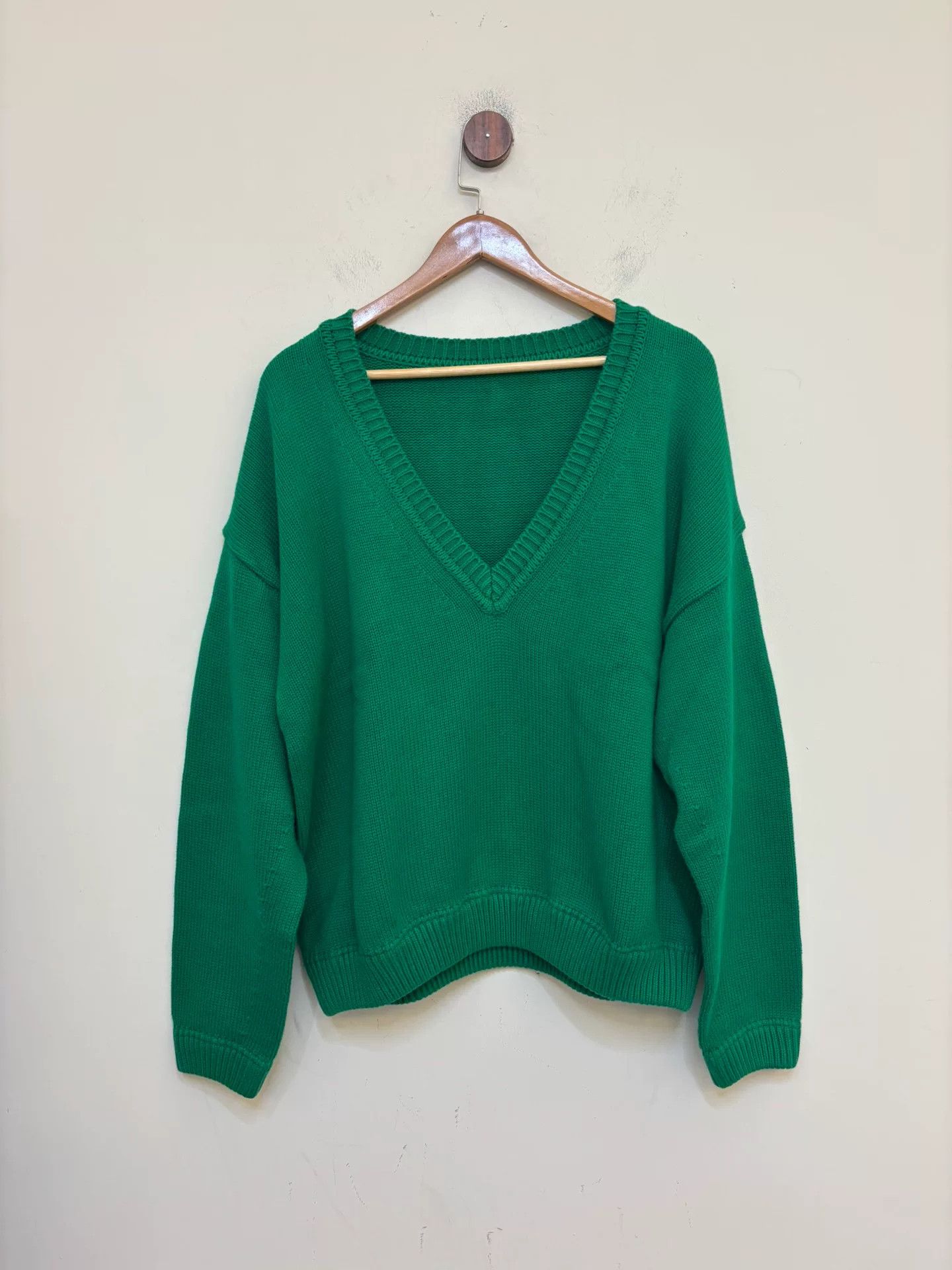 Dusk Crepuscule Large V-Neck Knit Sweater Size M / US 6-8 / IT 42-44 - 1 Thumbnail