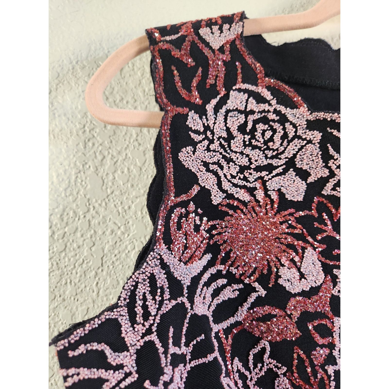 Tadashi Shoji Tadashi Shoji Women's Beaded Floral Blouse-M Size M / US 6-8 / IT 42-44 - 4 Thumbnail