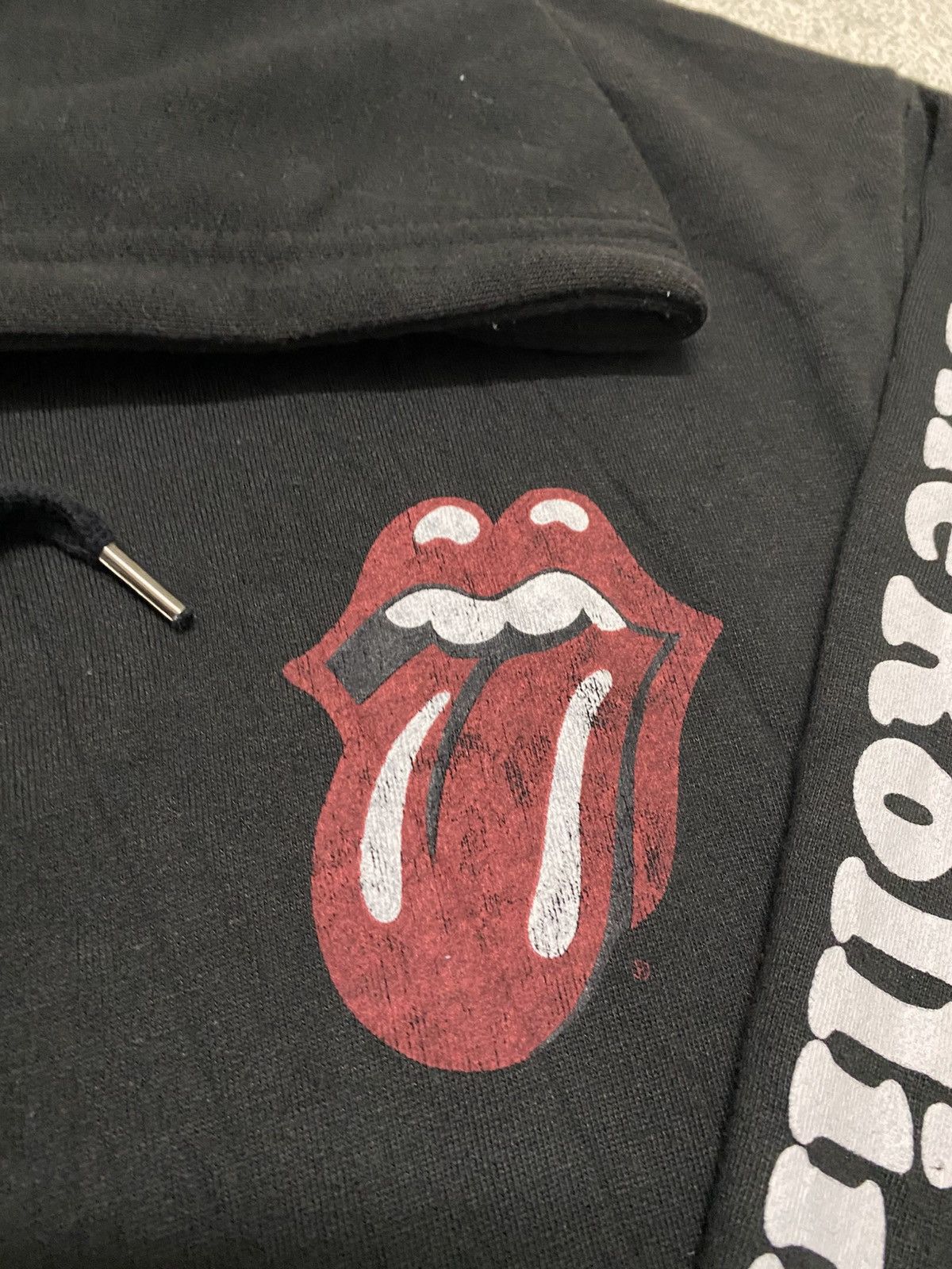The Rolling Stones Vintage Y2K The Rolling Stones Hoodie Size US L / EU 52-54 / 3 - 5 Thumbnail