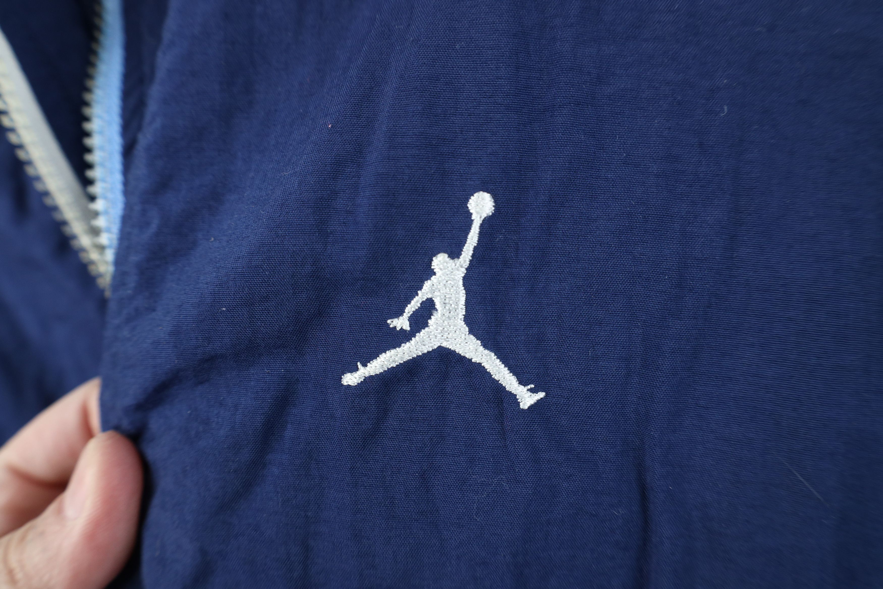Nike Vintage Nike Air Jordan Jumpman Windbreaker Jacket Blue Size US XXL / EU 58 / 5 - 5 Thumbnail