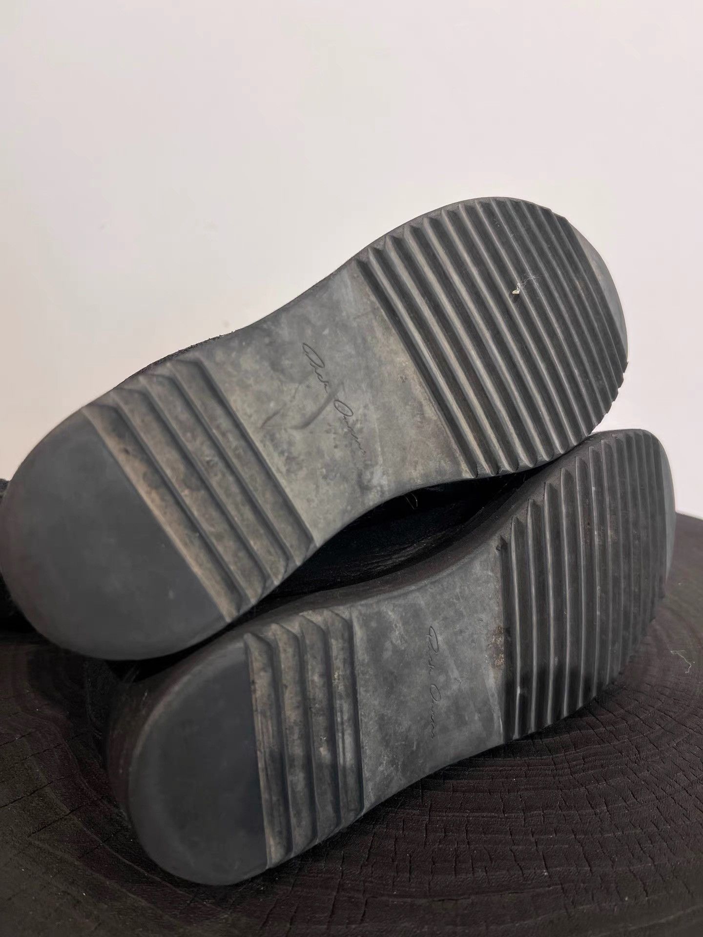 Rick Owens Rick Owens Cracked Lambskin & Suede Mid-Calf Boots K35 Size US 5 / IT 35 - 6 Thumbnail