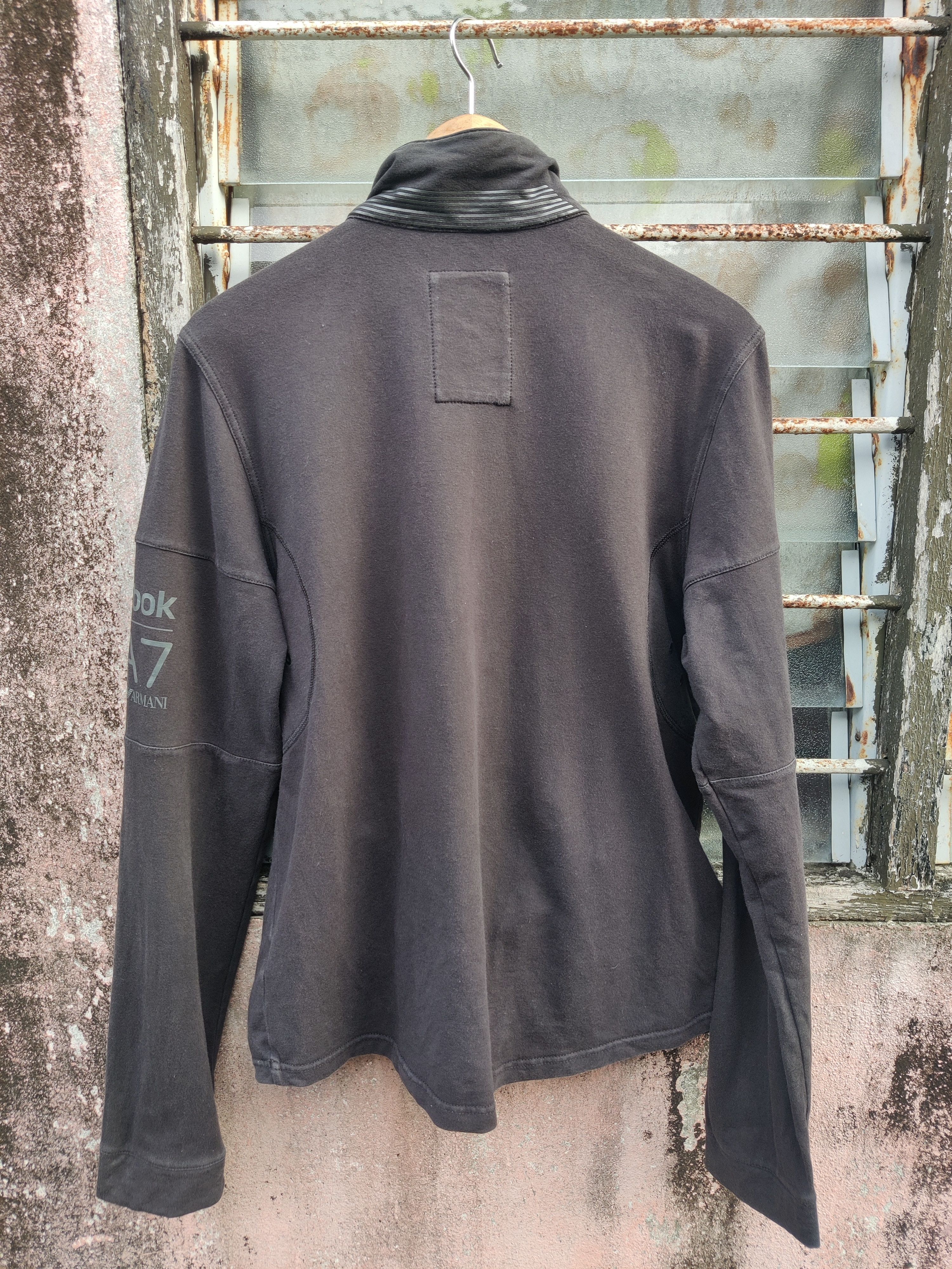 Emporio Armani Vintage Sun Faded Emporio Armani x Reebok Shirt Size US M / EU 48-50 / 2 - 5 Thumbnail