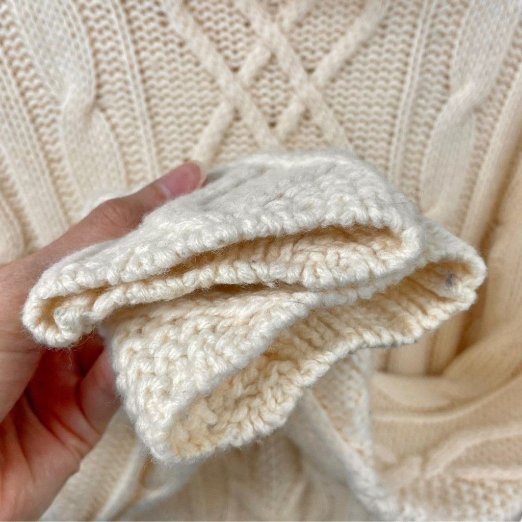 Eddie Bauer Eddie Bauer Chunky Merino Cream Cable Knit Sweater Size S Size S / US 4 / IT 40 - 5 Thumbnail