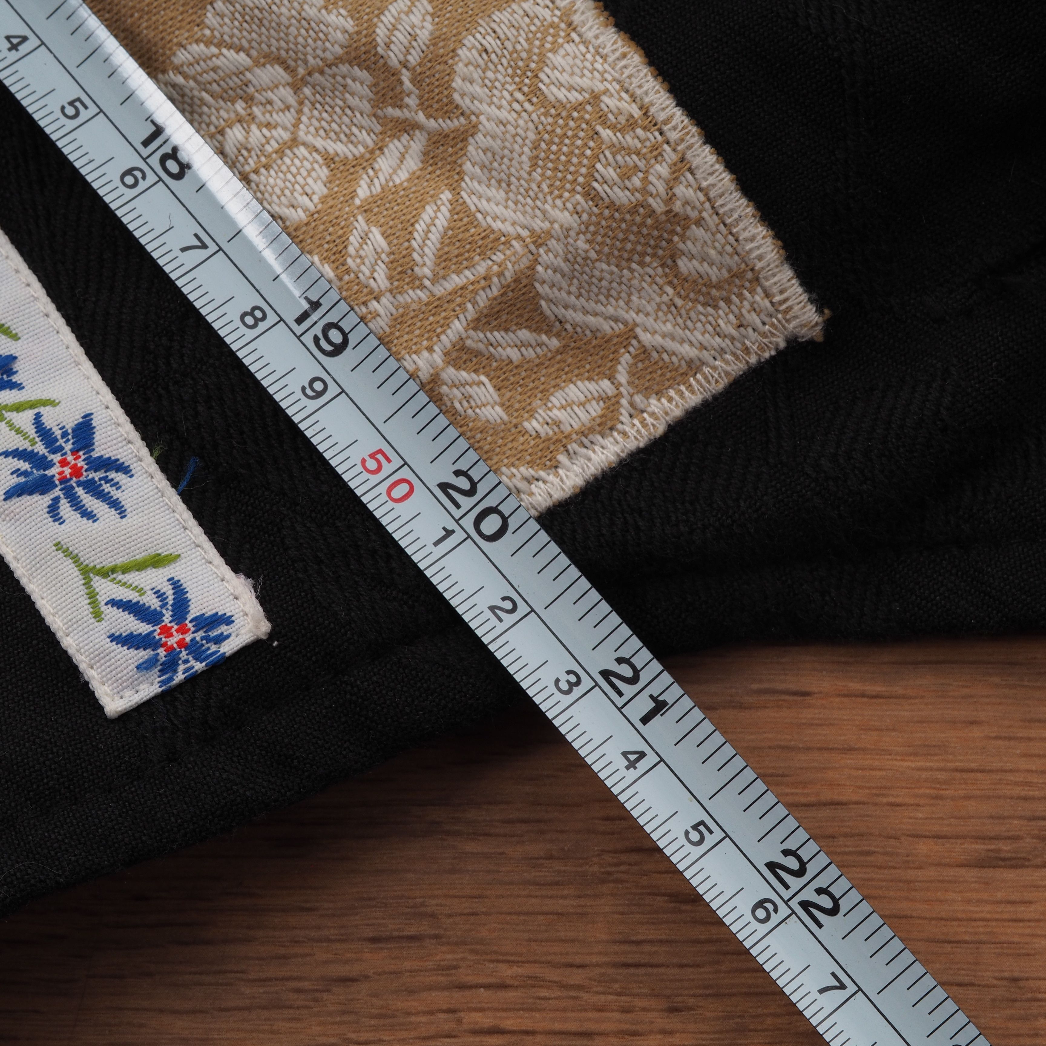 Vintage Paradise Italian Vintage Black Embroidery Patchwork Jacket Size ONE SIZE - 11 Thumbnail