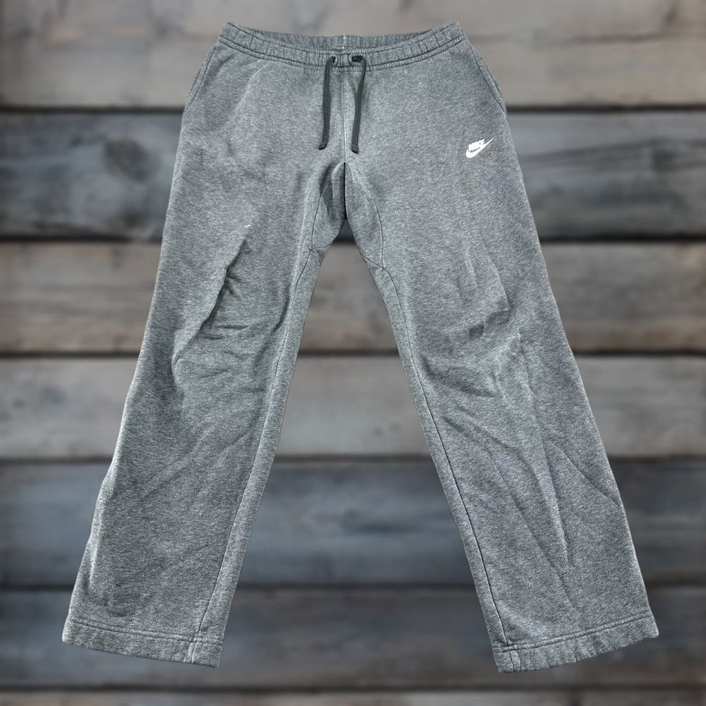 Nike Nike Sweatpants Mens M Grey Club Fleece Straight Leg Swoosh Baggy Cotton Y2K Size US 31 - 1 Thumbnail