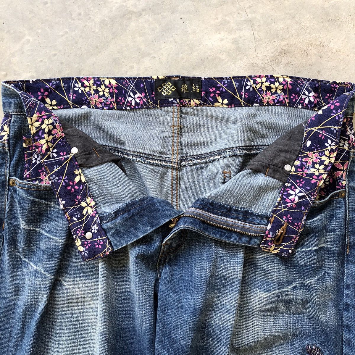 Japanese Brand Sukajan Pants Rare Flying Peacock Jorts Size US 34 / EU 50 - 10 Thumbnail