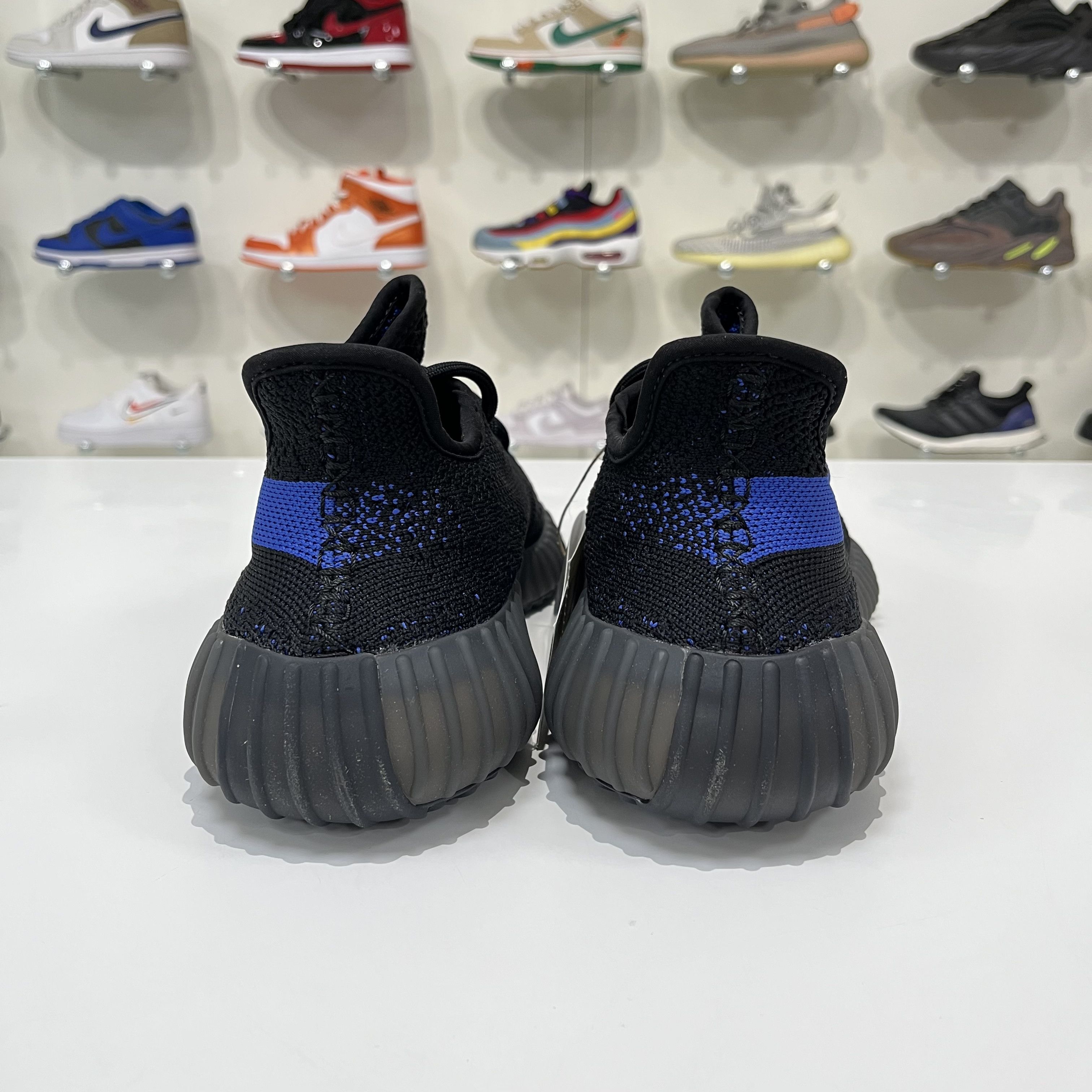 Adidas Adidas Yeezy Boost 350 V2 Dazzling Blue Size US 8.5 / EU 41-42 - 5 Thumbnail