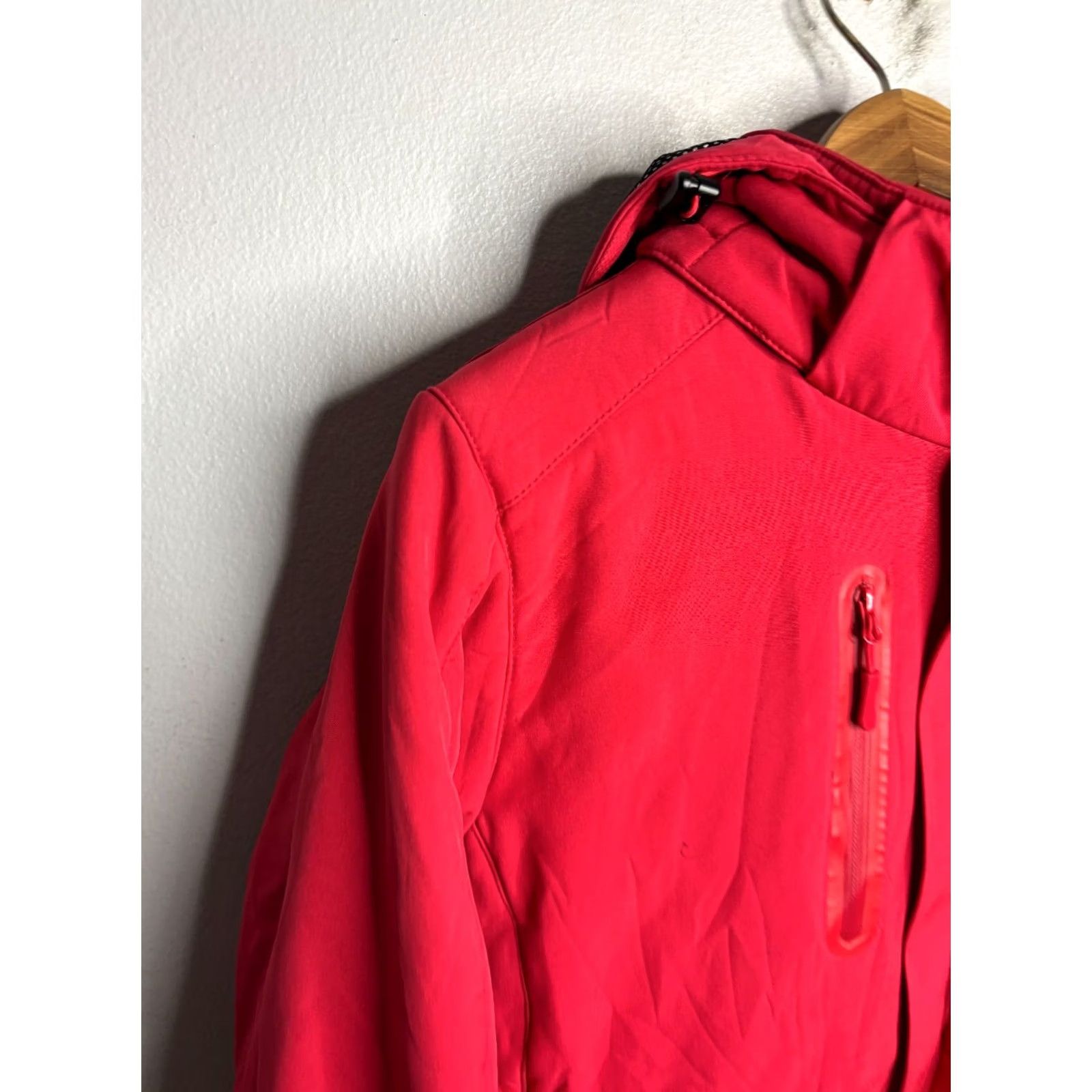 Vintage Venustas Heat Men’s Red Full Zip Heated Jacket W/Hood Size S - Regular Fit, Softshell, Logo, Zipper, Outdoor/Workwear Jacket Size US S / EU 44-46 / 1 - 2 Thumbnail
