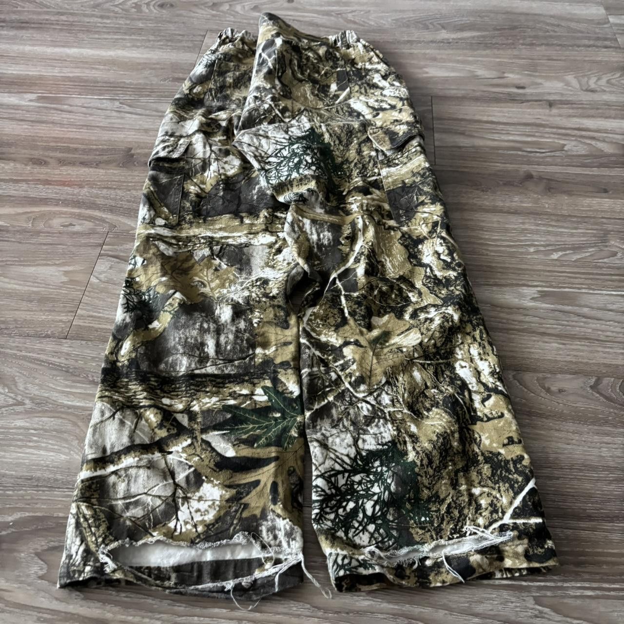Japanese Brand Crazy Vintage Y2K/2000s Tree Camo Skater Cargo Pants! 28x28 Size US 28 / EU 44 - 4 Thumbnail