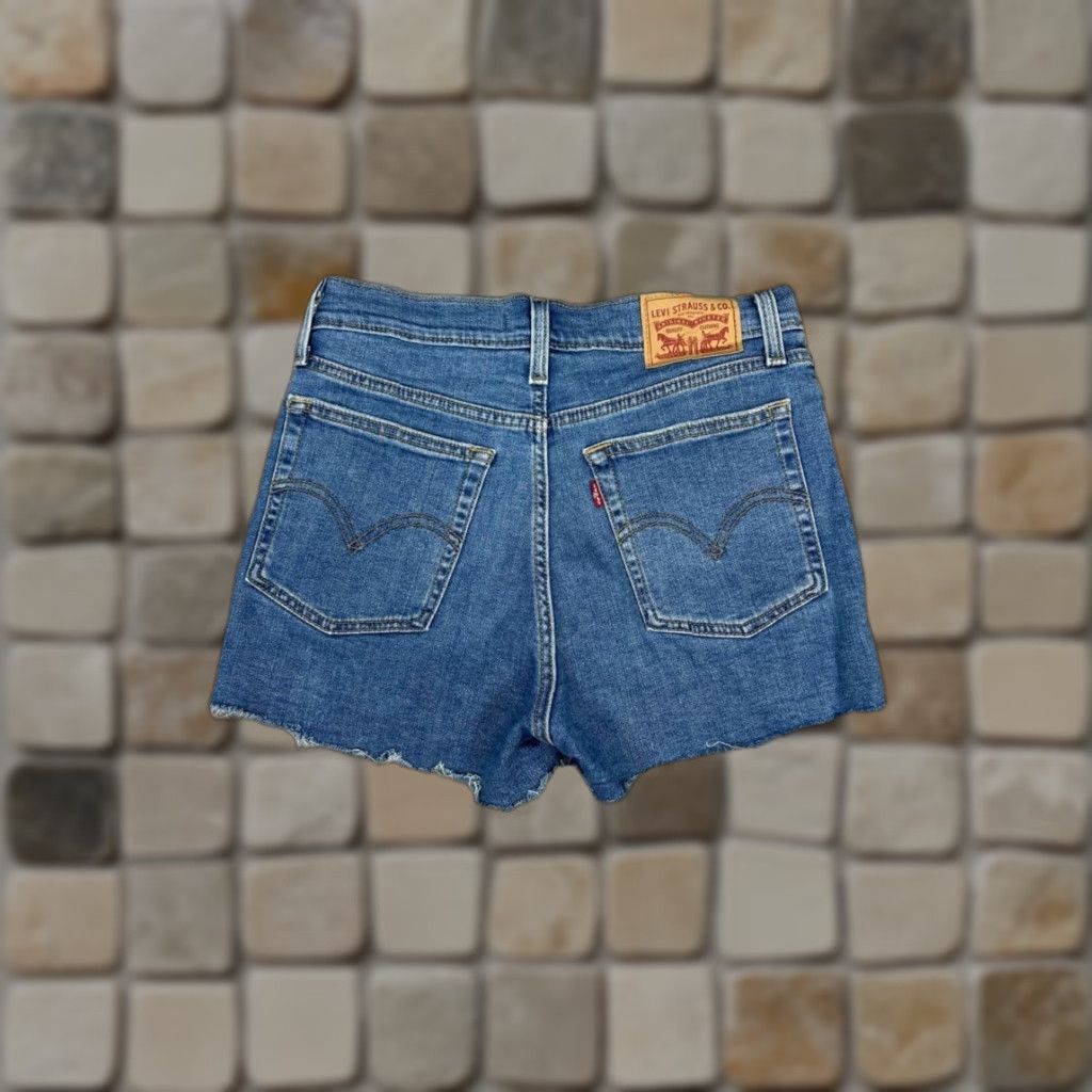 Levi's VINTAGE Levis High Rise Shorts Womens 27 Blue Cut Off Denim Distressed Cotton Stretch Size 27" / US 4 / IT 40 - 1 Thumbnail
