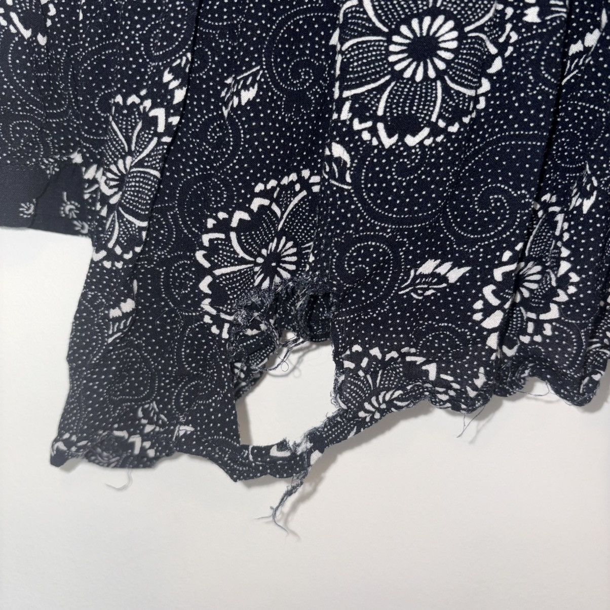 Ann Taylor Ann Taylor Loft Long Sleeve Blue and White Floral Blouse Size XL / US 12-14 / IT 48-50 - 5 Thumbnail