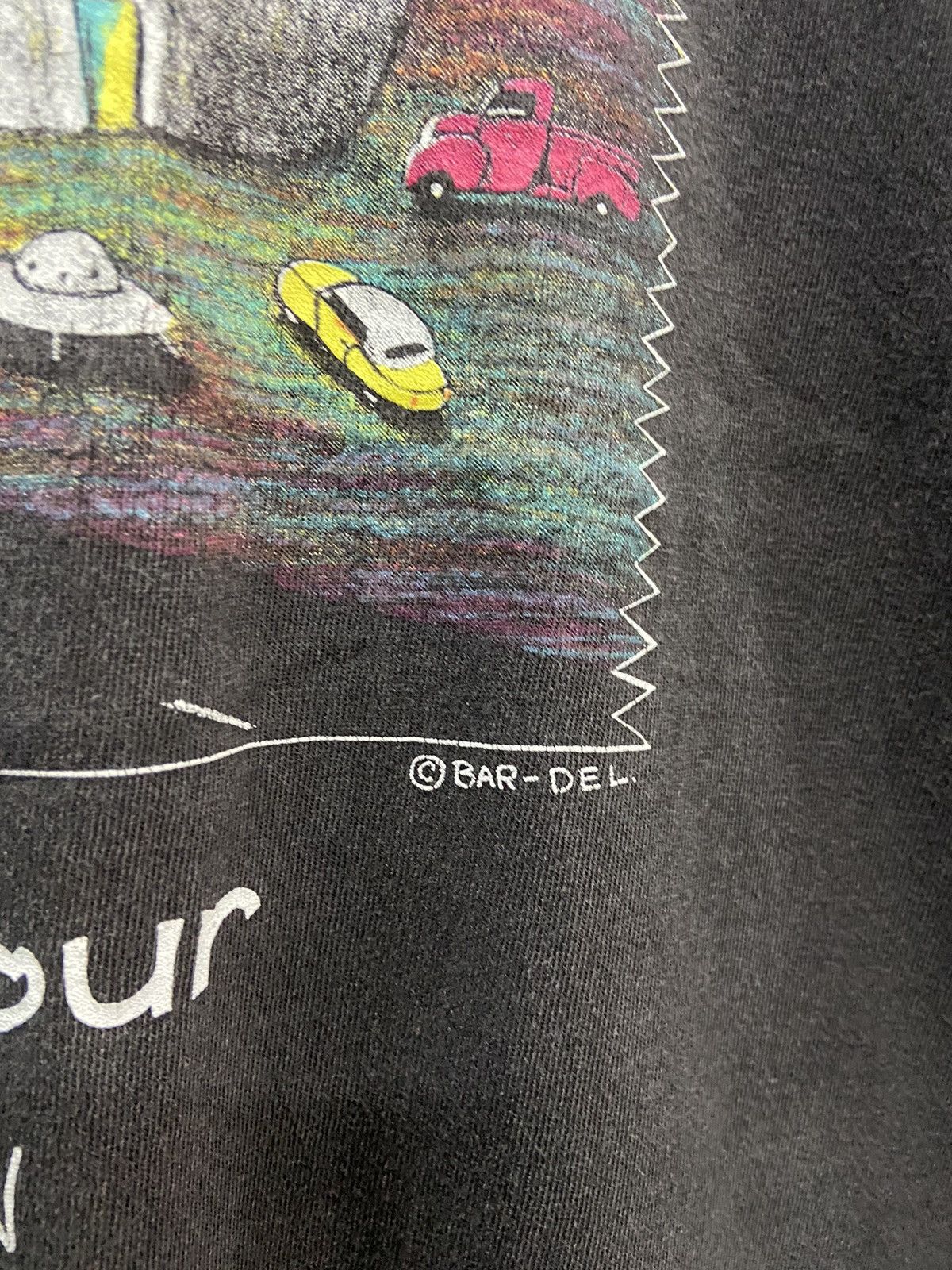 Vintage VINTAGE FABRIC ART PRINT JAVA COFE ALIEN DESERT TEE SHIRT Size US XL / EU 56 / 4 - 4 Thumbnail