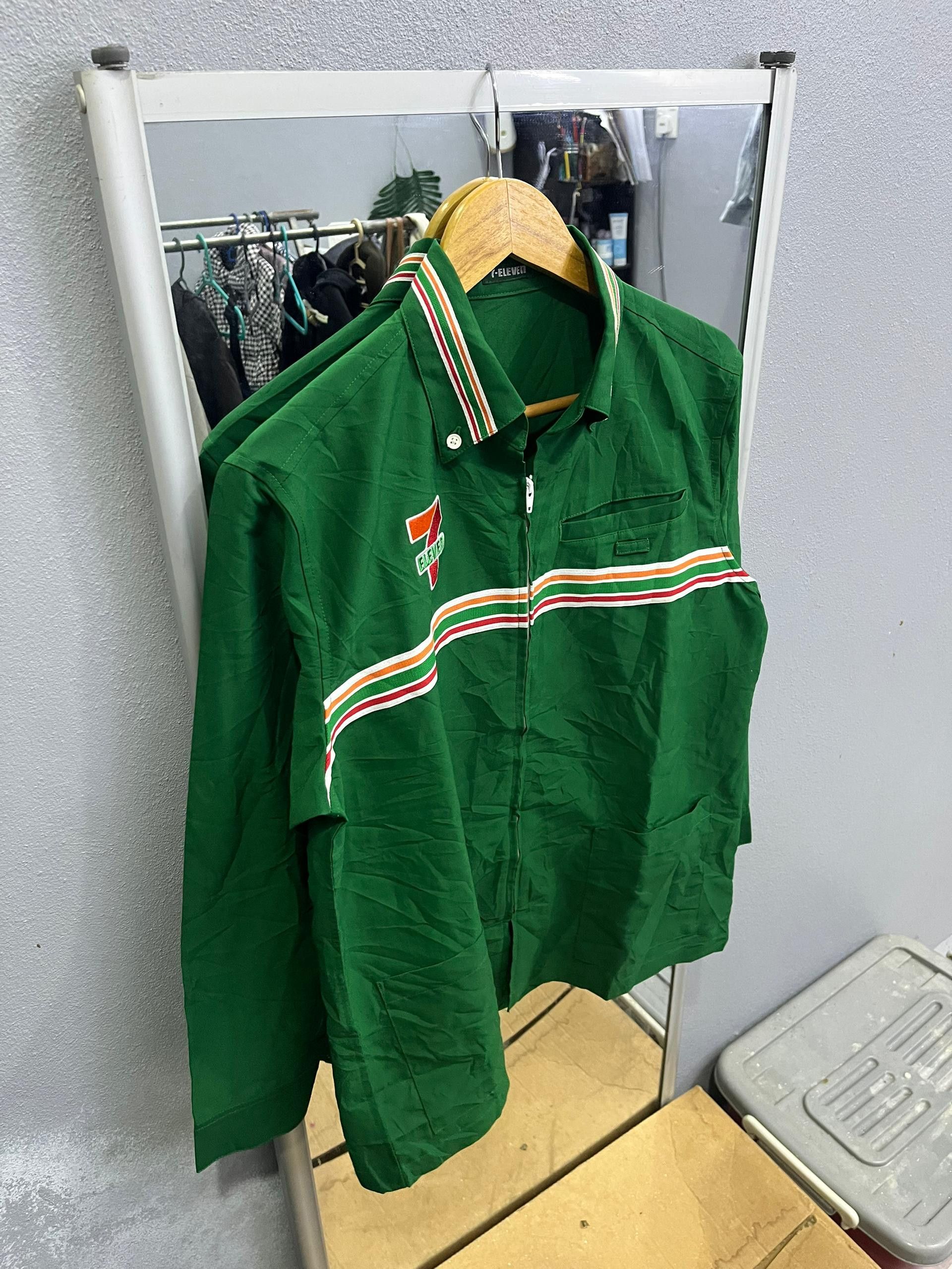 Japanese Brand 7-Eleven Japan Workwear Zip Shirt Racing Stripe Size US M / EU 48-50 / 2 - 3 Thumbnail