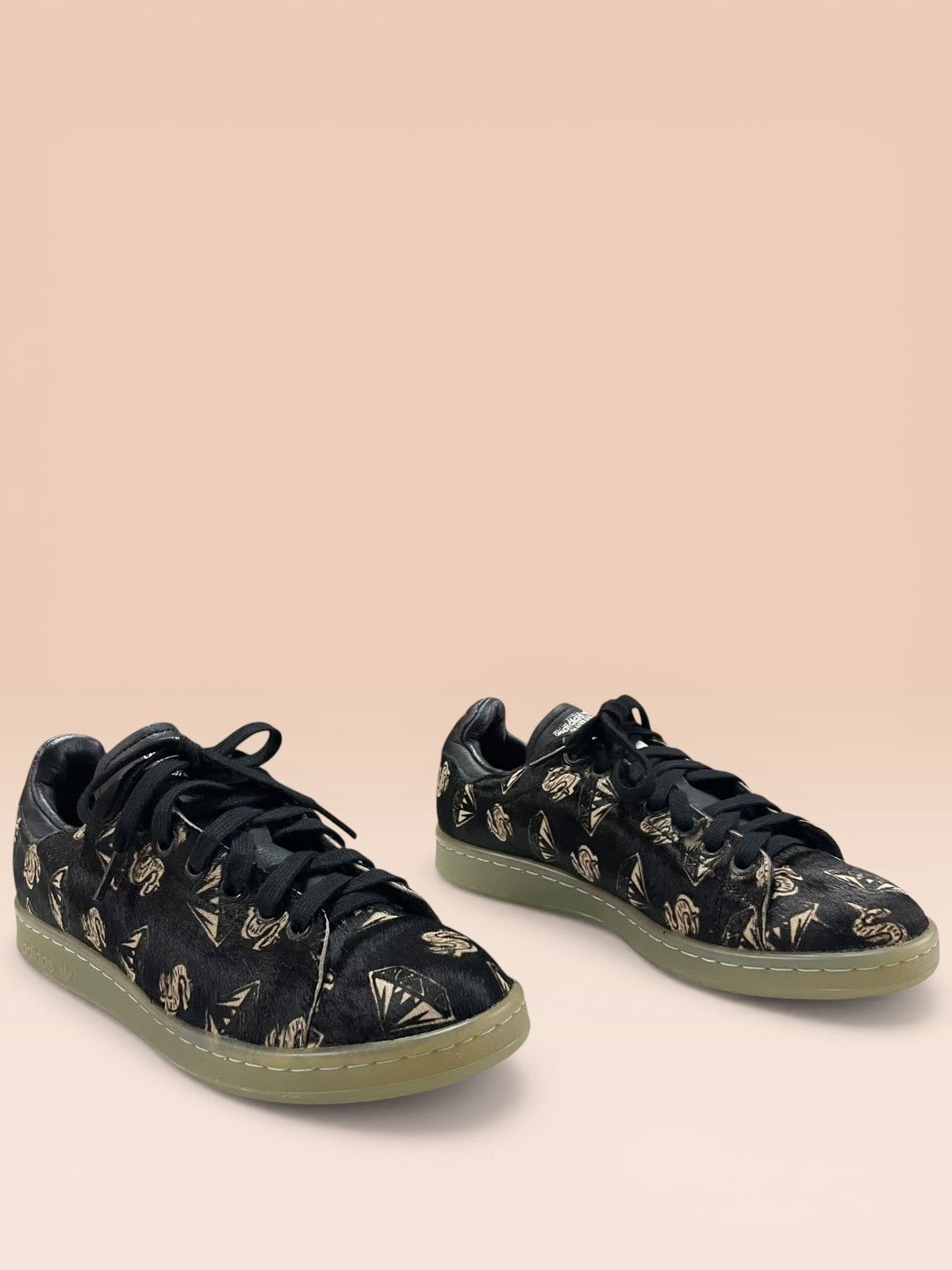Adidas × Pharrell Adidas Originals x Pharrell x BBC "Pony Hair" Stan Smith Size US 6 / EU 39 - 7 Thumbnail
