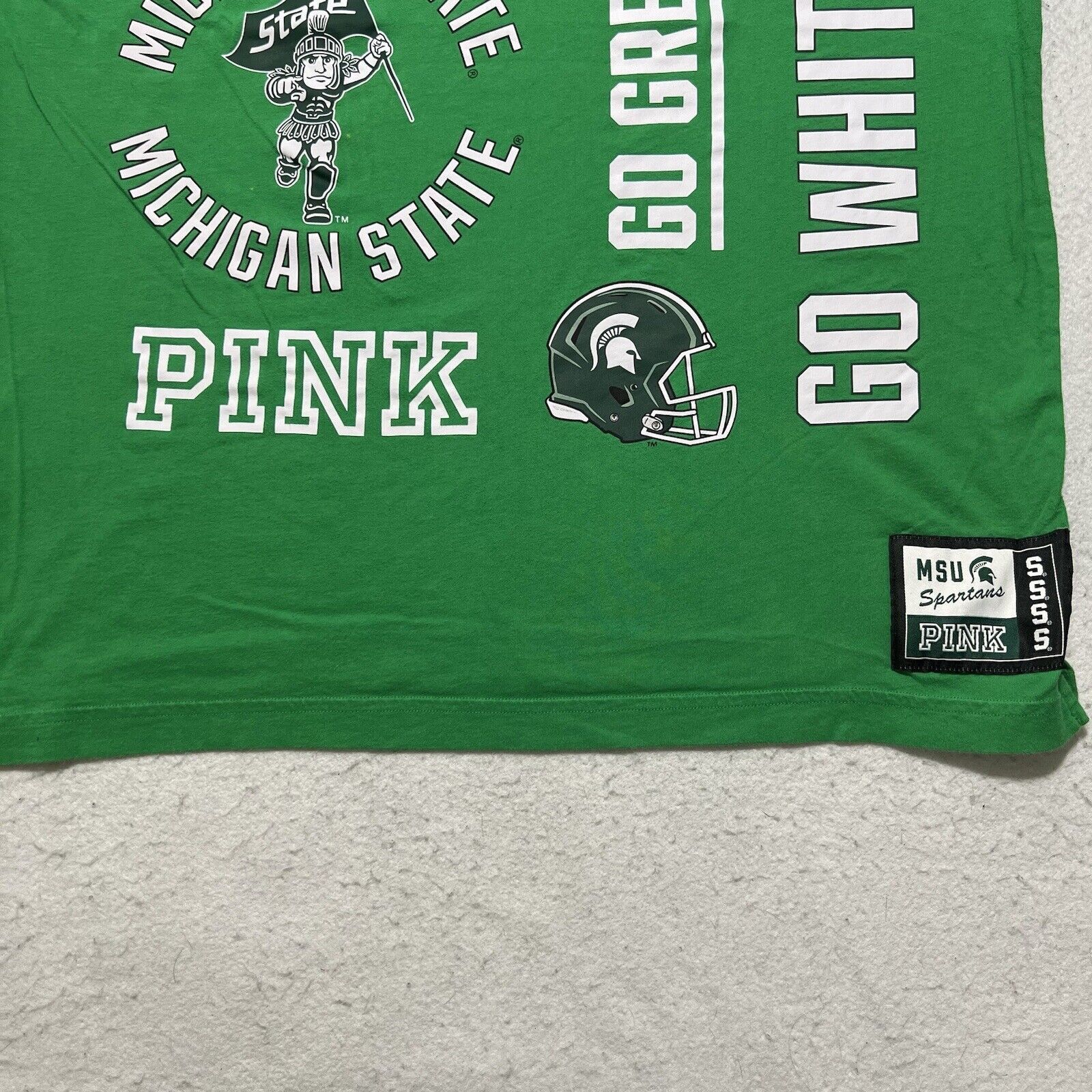 Victoria's Secret Victoria's Secret PINK Michigan Spartans Graphic T Shirt Size XS / US 0-2 / IT 36-38 - 7 Thumbnail