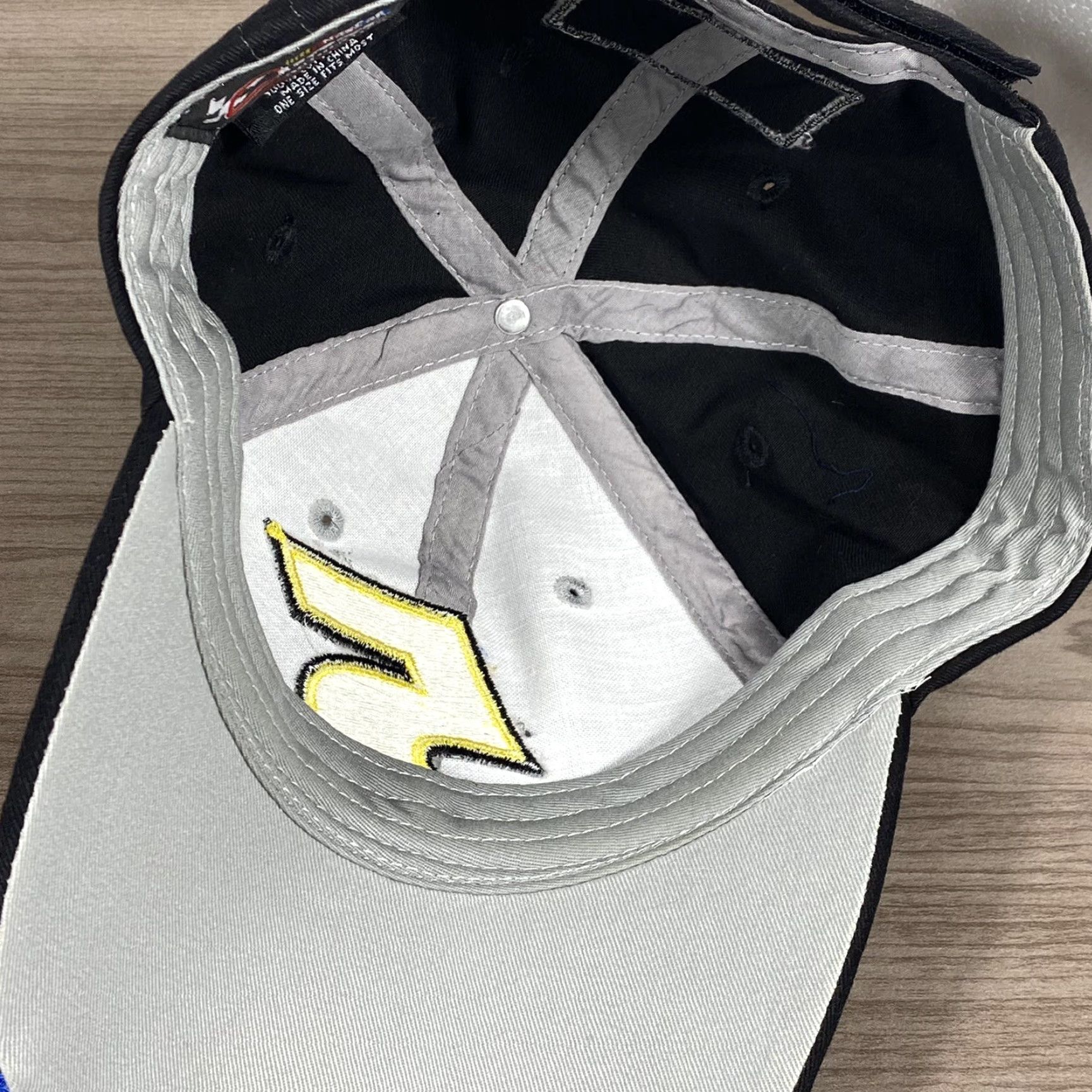 Chase Authentics Hendrick Motorsports No. 5 Mark Martin Hat Cap Black Gray Kellogg’s Carquest Baseball Cap NASCAR Adjustable Men Yellow? Wait color black. Size ONE SIZE - 6 Thumbnail