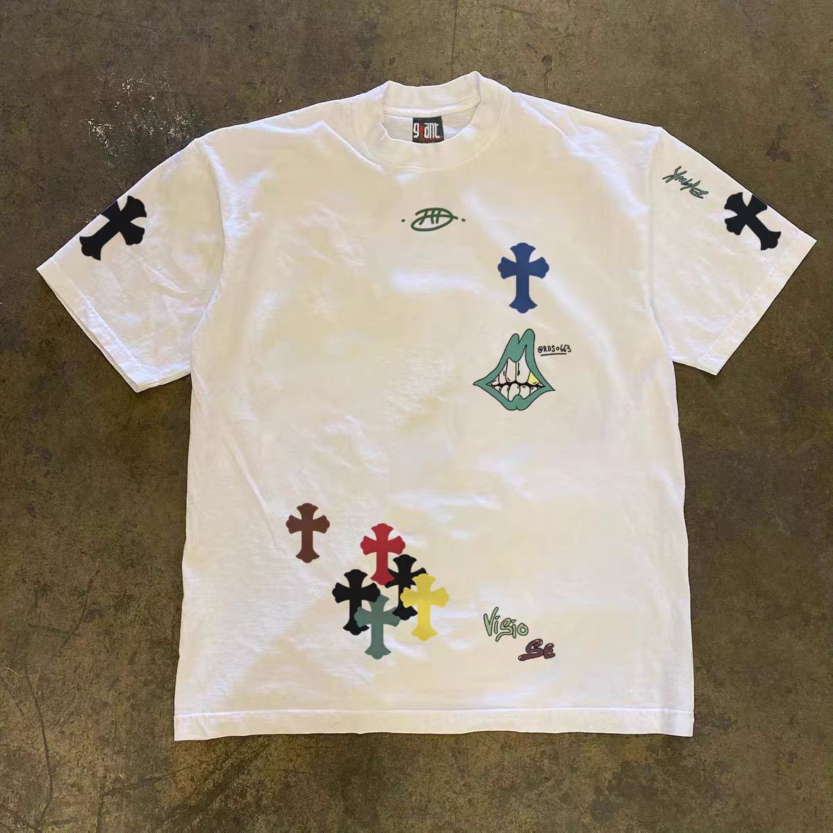 Vintage White casual retro cross print t-shirt Size US M / EU 48-50 / 2 - 1 Thumbnail
