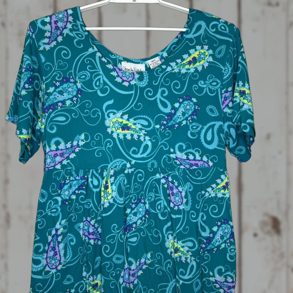 Diane von Furstenberg VINTAGE Diane von Furstenberg Maxi Dress M/L Green Paisley Rayon Bohemian Lounge Patio Short Sleeve Round Neck Pockets Tie Back Size M / US 6-8 / IT 42-44 - 1 Thumbnail