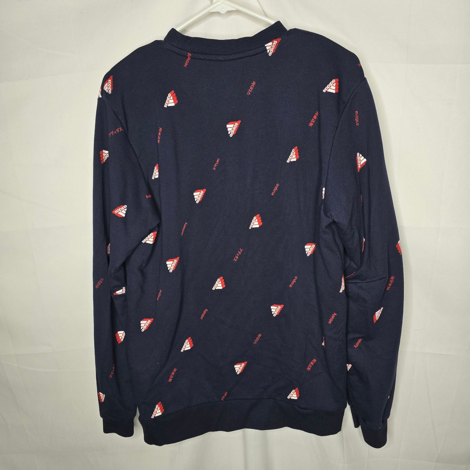 Adidas Adidas Must Haves Graphic Crew Neck Sweatshirt Size Medium Size US M / EU 48-50 / 2 - 9 Thumbnail