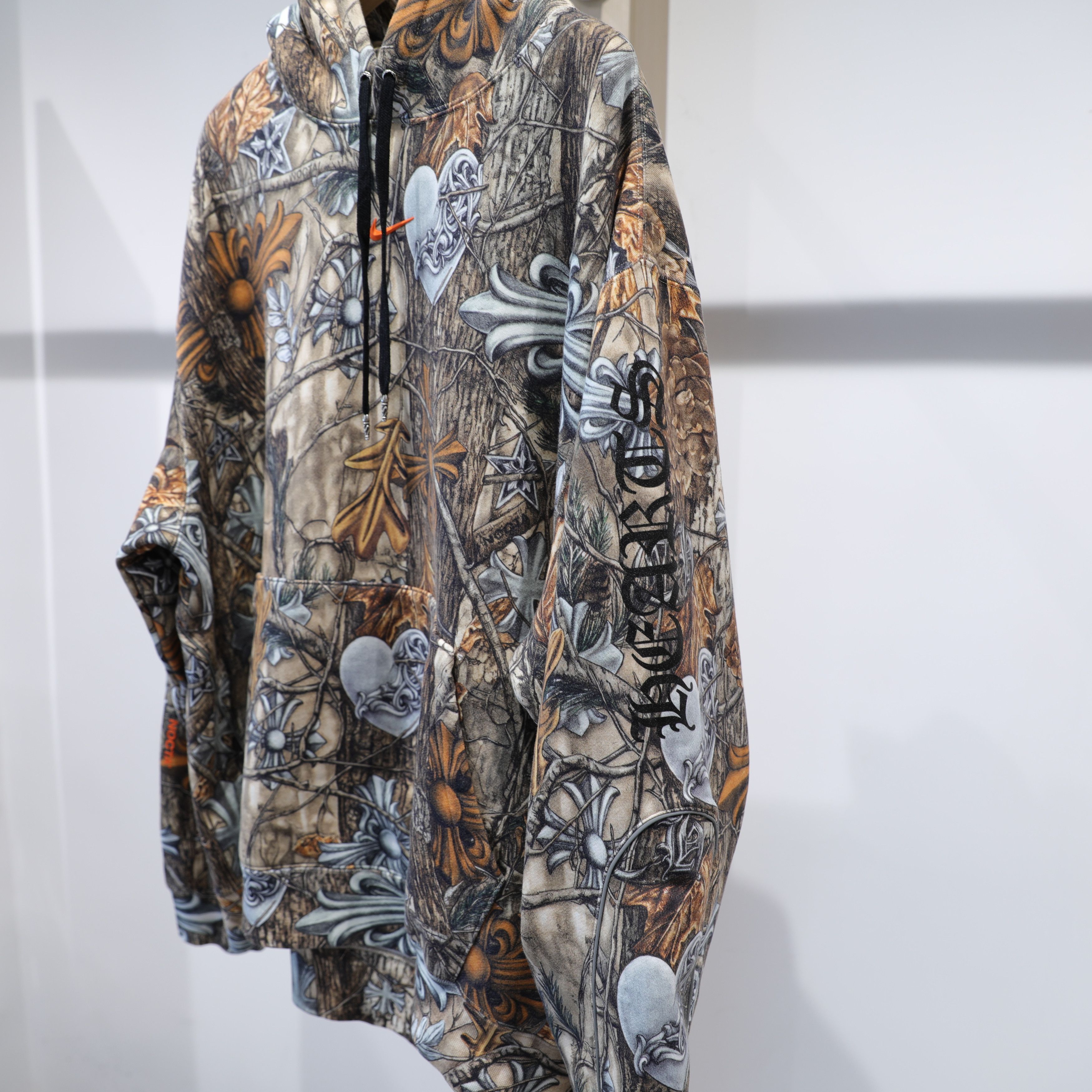 Chrome Hearts Chrome Hearts x Drake Camo NIKE NOCTA Hoodie Size US XXL / EU 58 / 5 - 4 Thumbnail