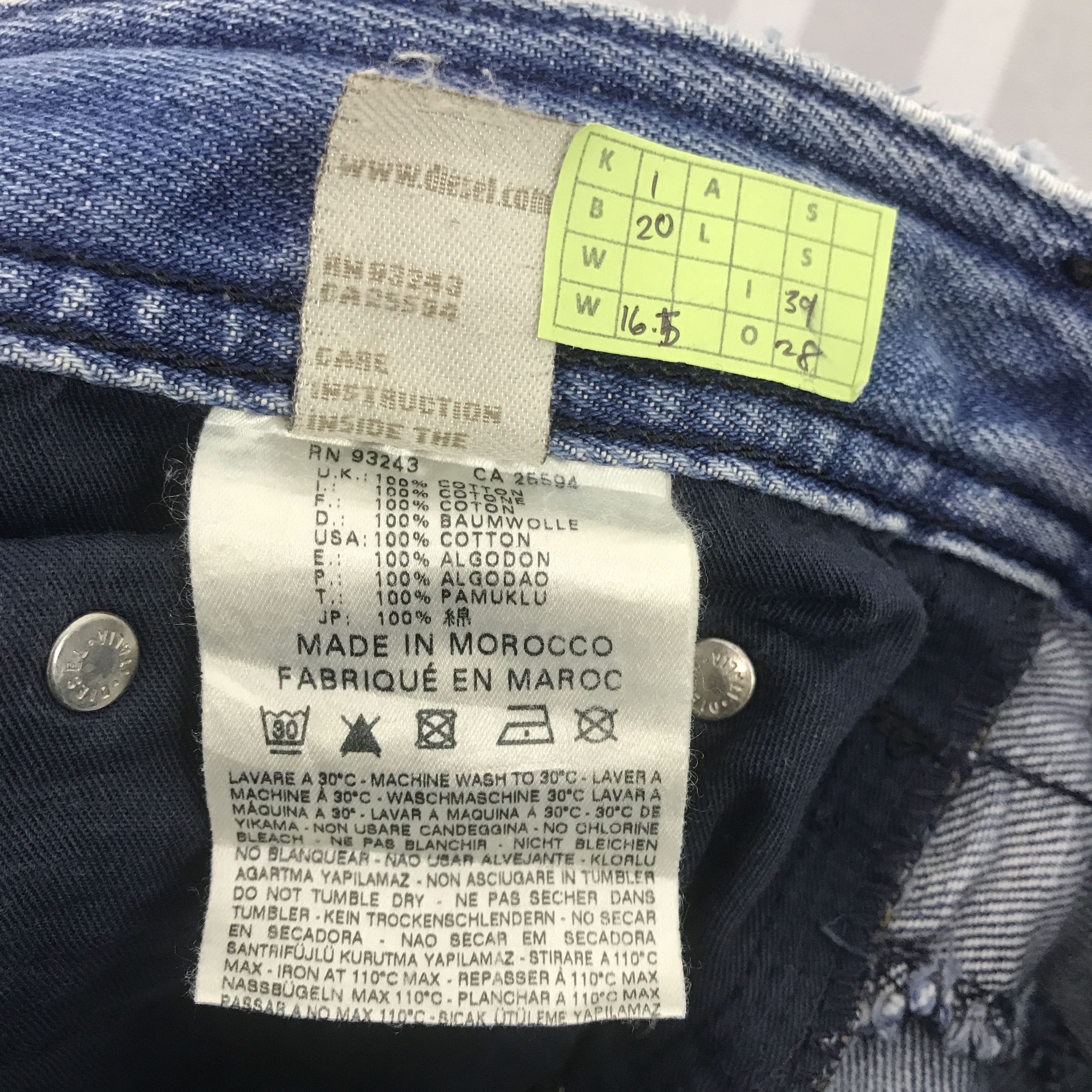 Diesel × Vintage Vintage Diesel Punk design Industry Distressed Jeans pants Size US 32 / EU 48 - 8 Thumbnail
