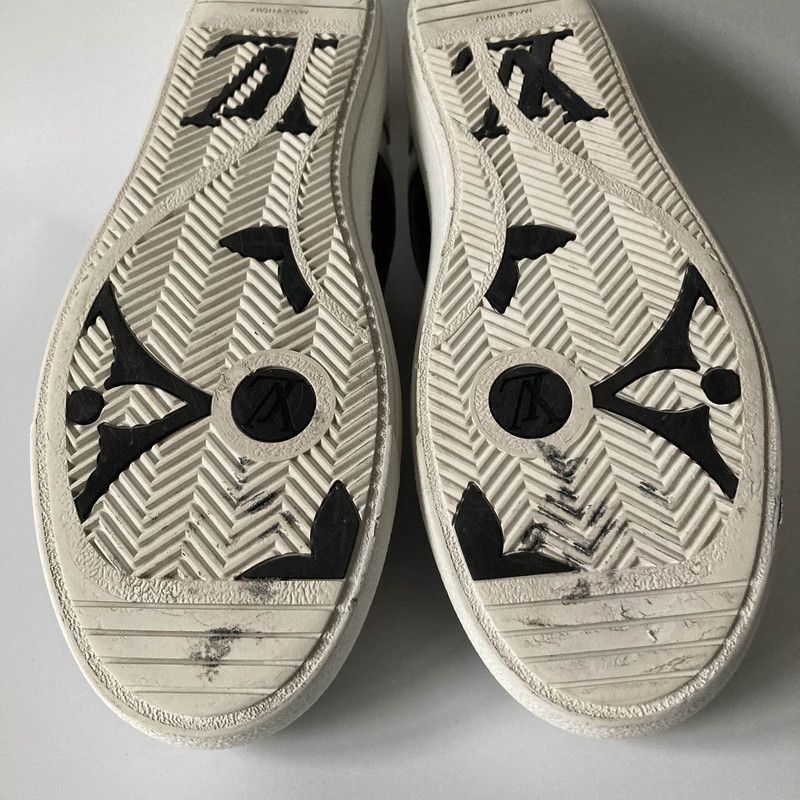 Louis Vuitton Louis Vuitton Charlie White Low-Top Sneakers - Size US 12 / EU 45 - 7 Thumbnail