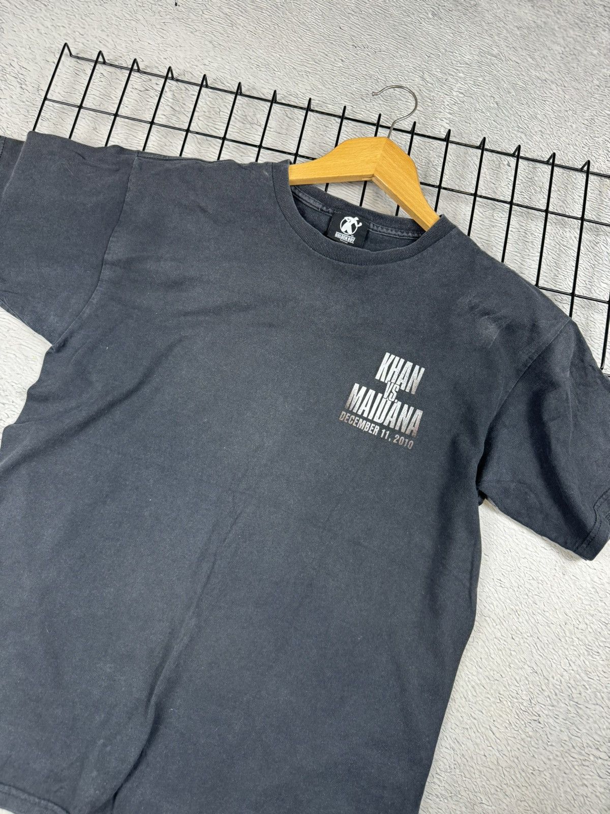 Vintage Vintage 2010 Khan vs Maidana Lightweight World Championship Size US M / EU 48-50 / 2 - 2 Thumbnail