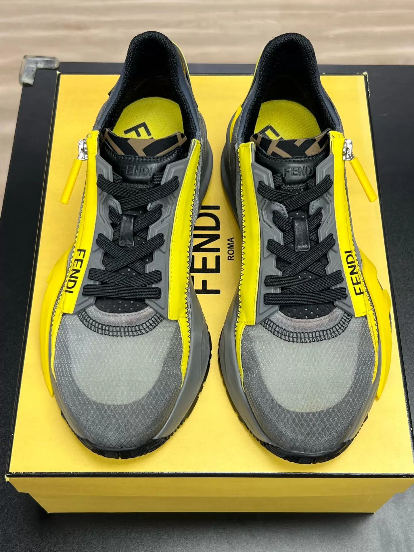 Fendi FENDI Flow Gray Yellow Sneakers EU 39 Like New Size US 6 / EU 39 - 3 Thumbnail