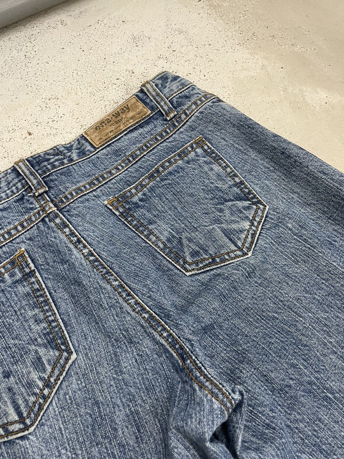 Other One Way Jeans Sexy & Delicious Girl Distressed Flare Size US 27 - 17 Thumbnail