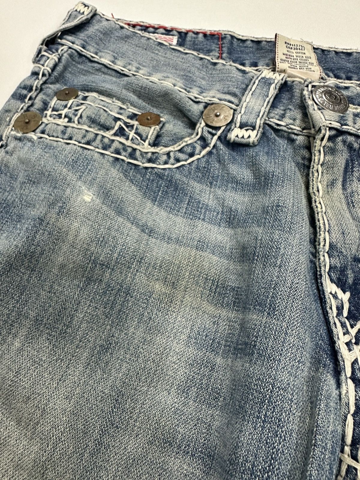 True Religion True Religion Bobby Super T Distressed Denim Size US 31 - 5 Thumbnail