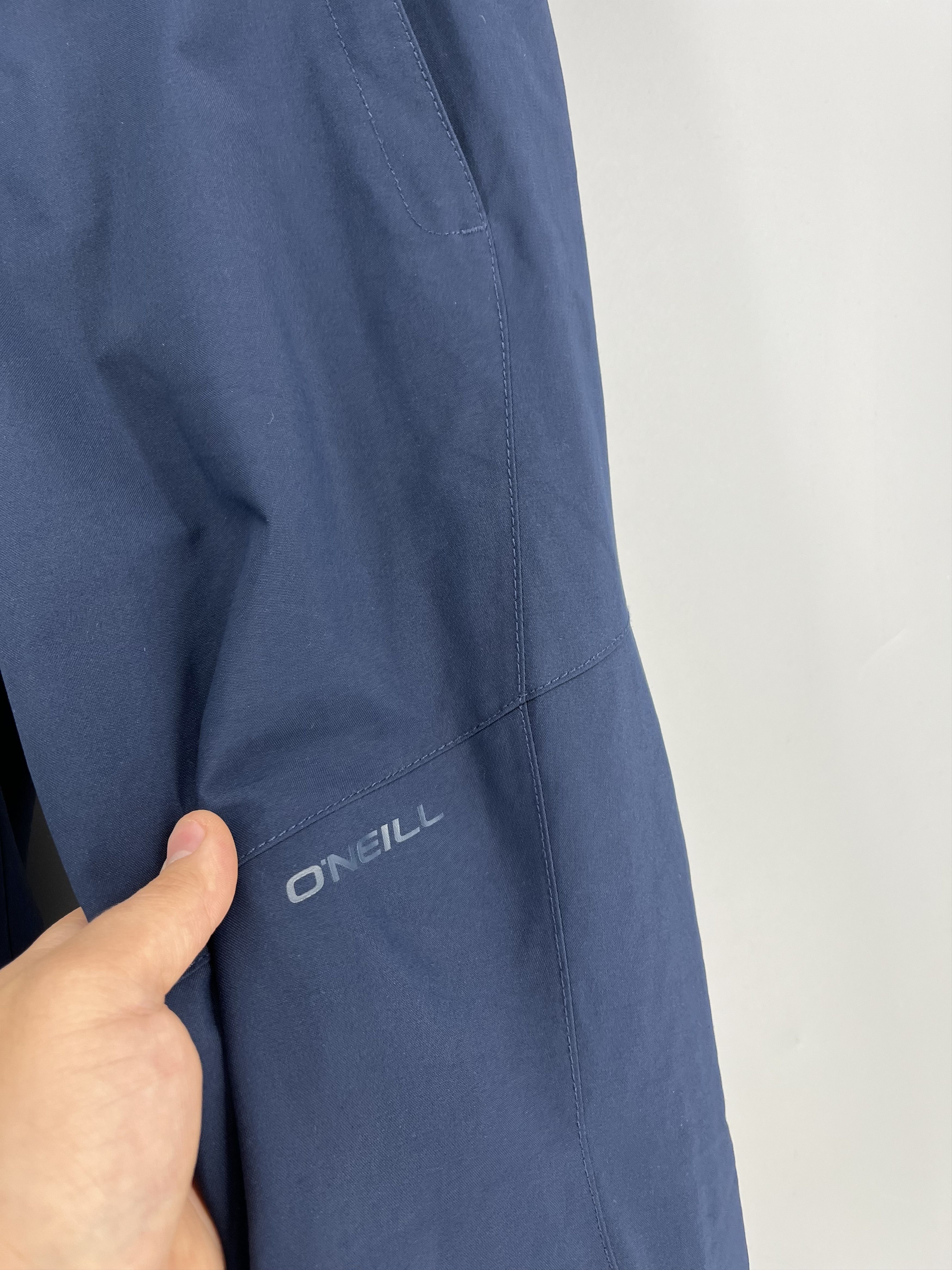 O'Neill Sweatpants & Joggers Size 27" / US 4 / IT 40 - 2 Thumbnail