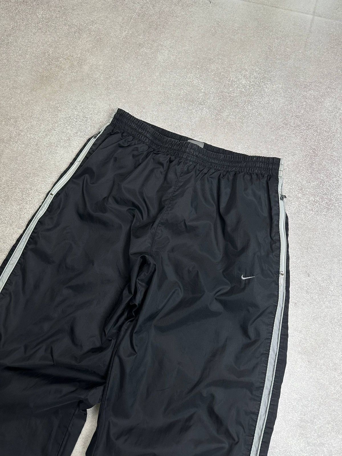 Nike Vintage Nike Tn Skepta Style Y2K Track Pants Rare M Size US 32 / EU 48 - 2 Thumbnail