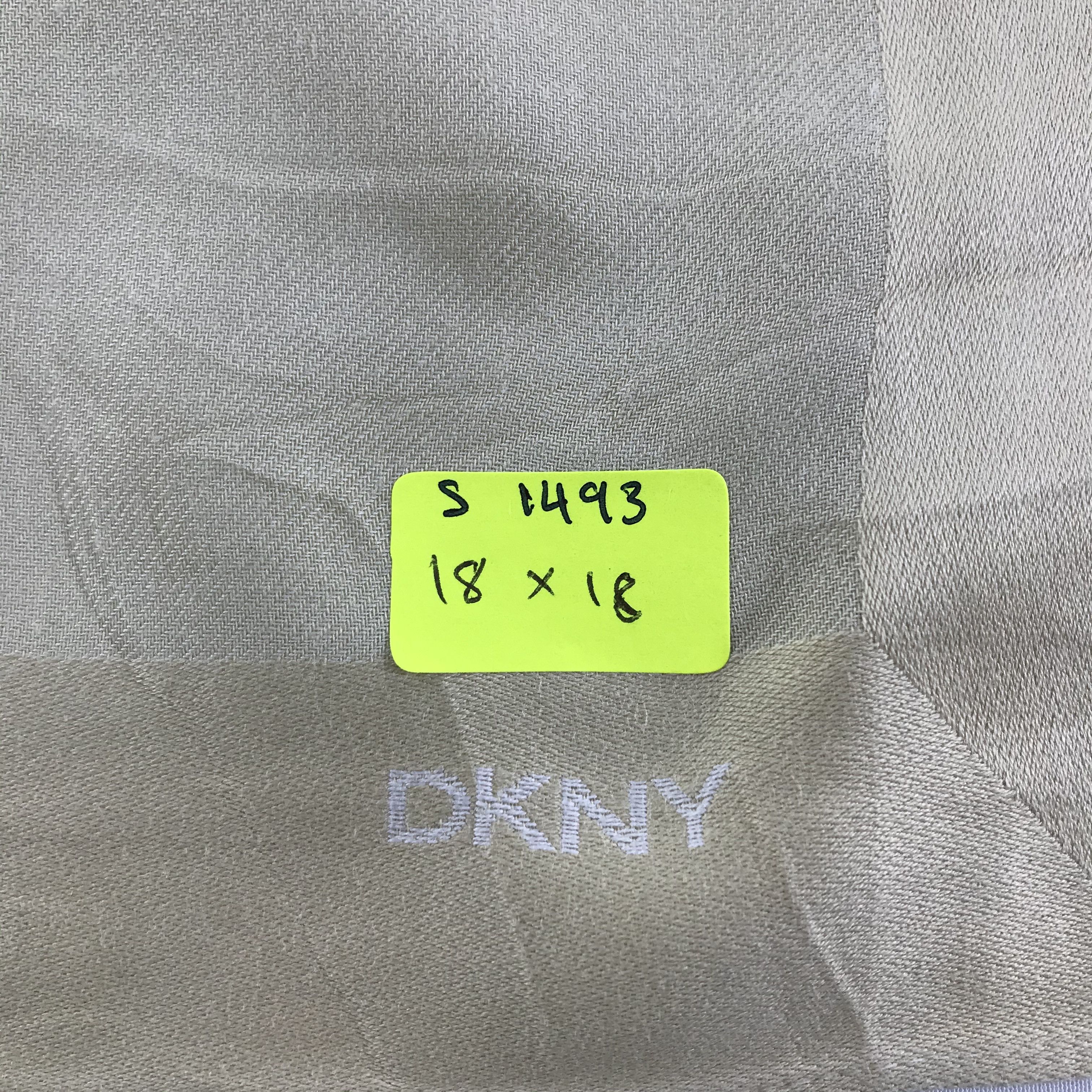 DKNY × Vintage DKNY Bandana / Handkerchief / Neckerchief - S1493 Size ONE SIZE - 5 Thumbnail