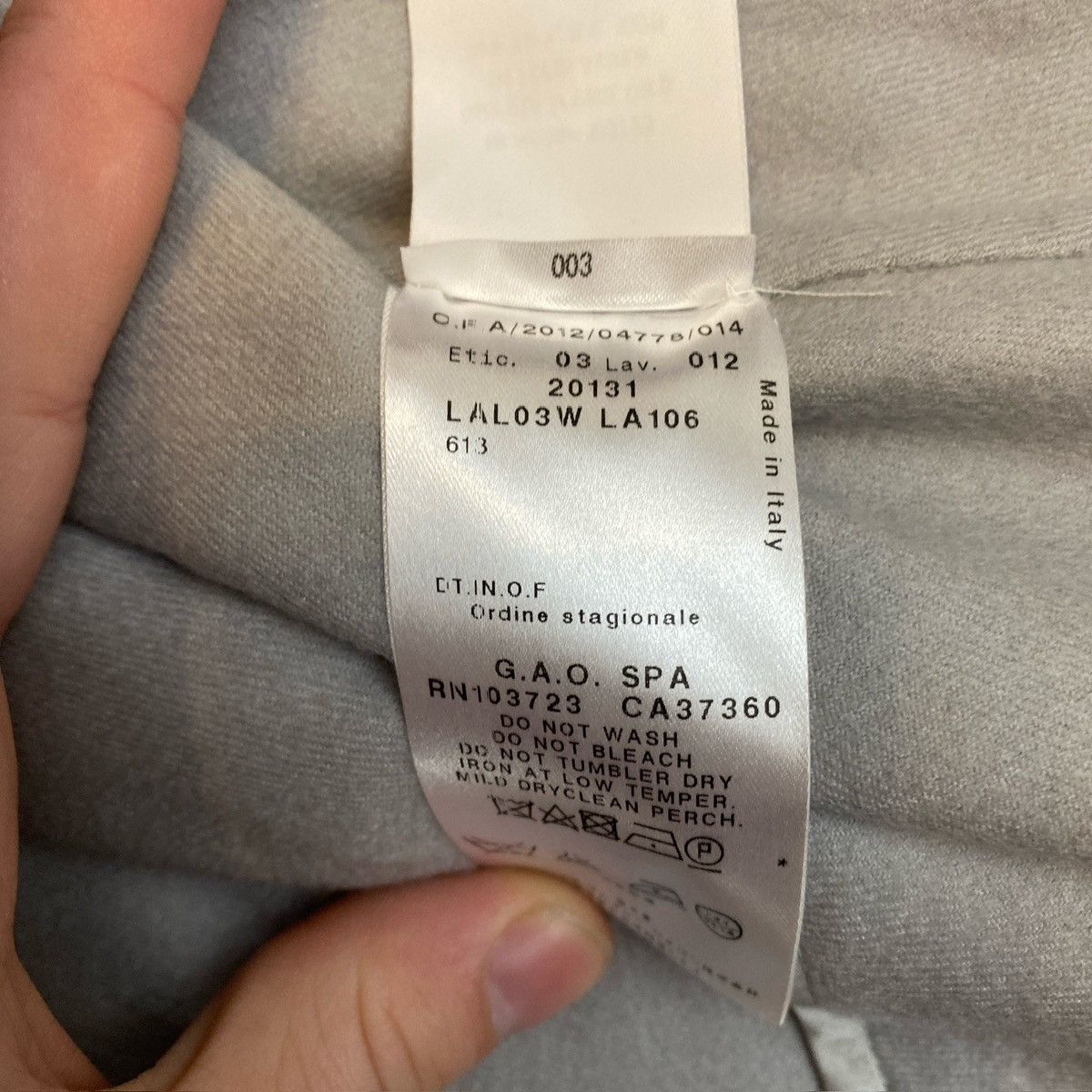 Giorgio Armani Giorgio Armani Cashmere Light Gray Over Coat Size L / US 10 / IT 46 - 8 Thumbnail