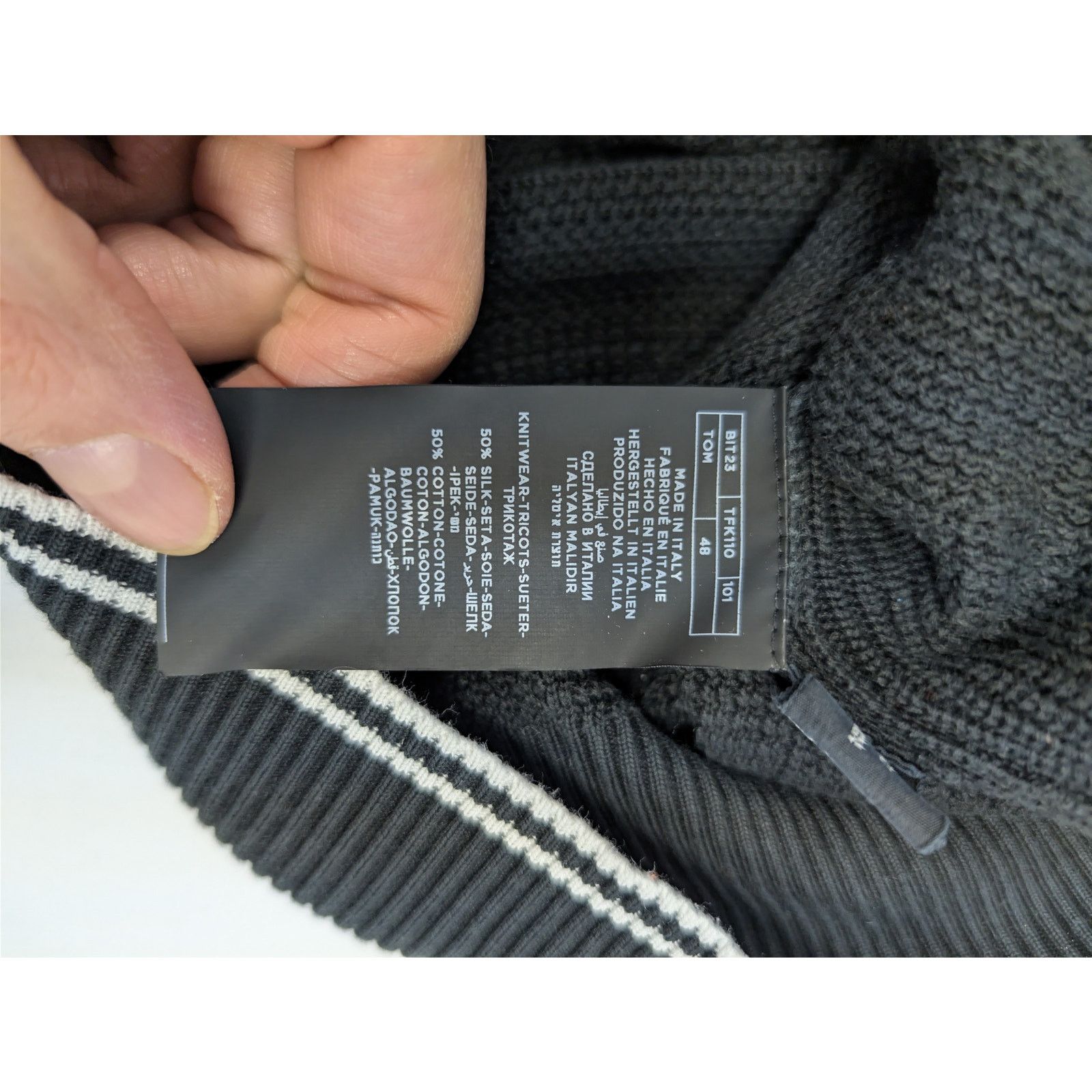 Tom Ford o1rshd1 CC20 Sweatshirt in Black Size US M / EU 48-50 / 2 - 17 Thumbnail