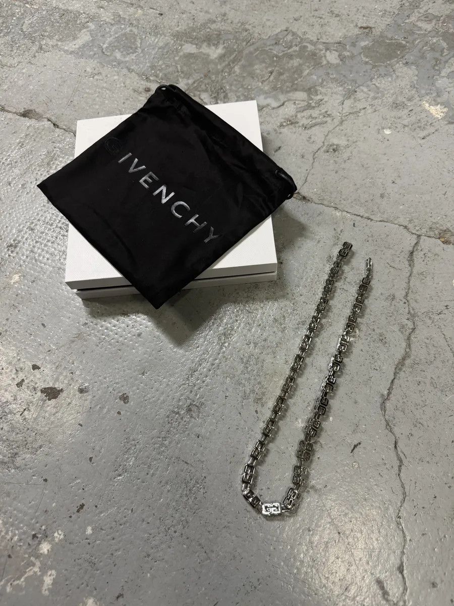 Givenchy Givenchy G Cube Silvery Necklace Size ONE SIZE - 4 Thumbnail