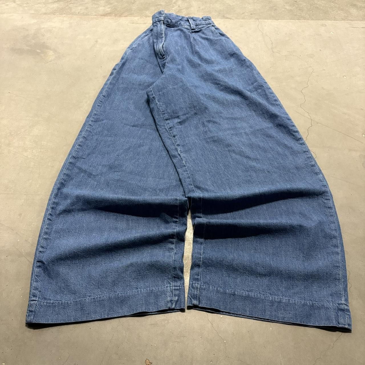 Old Navy Crazy Vintage Y2K/2000s Super Baggy Wideleg Old Navy Medium Blue Wash Denim Jeans! Size US 28 / EU 44 - 1 Thumbnail