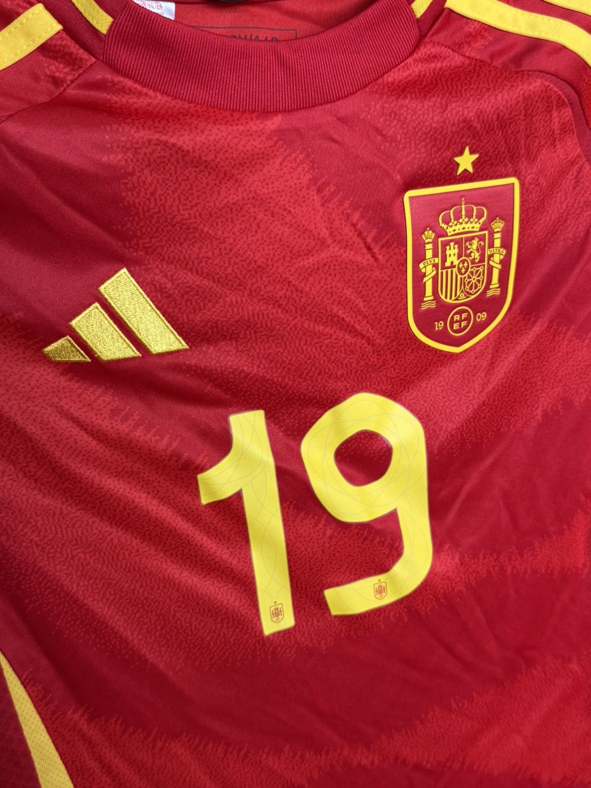 Adidas KIDS New Spain National Team 2024 Home Football Jersey Size US XS / EU 42 / 0 - 3 Thumbnail
