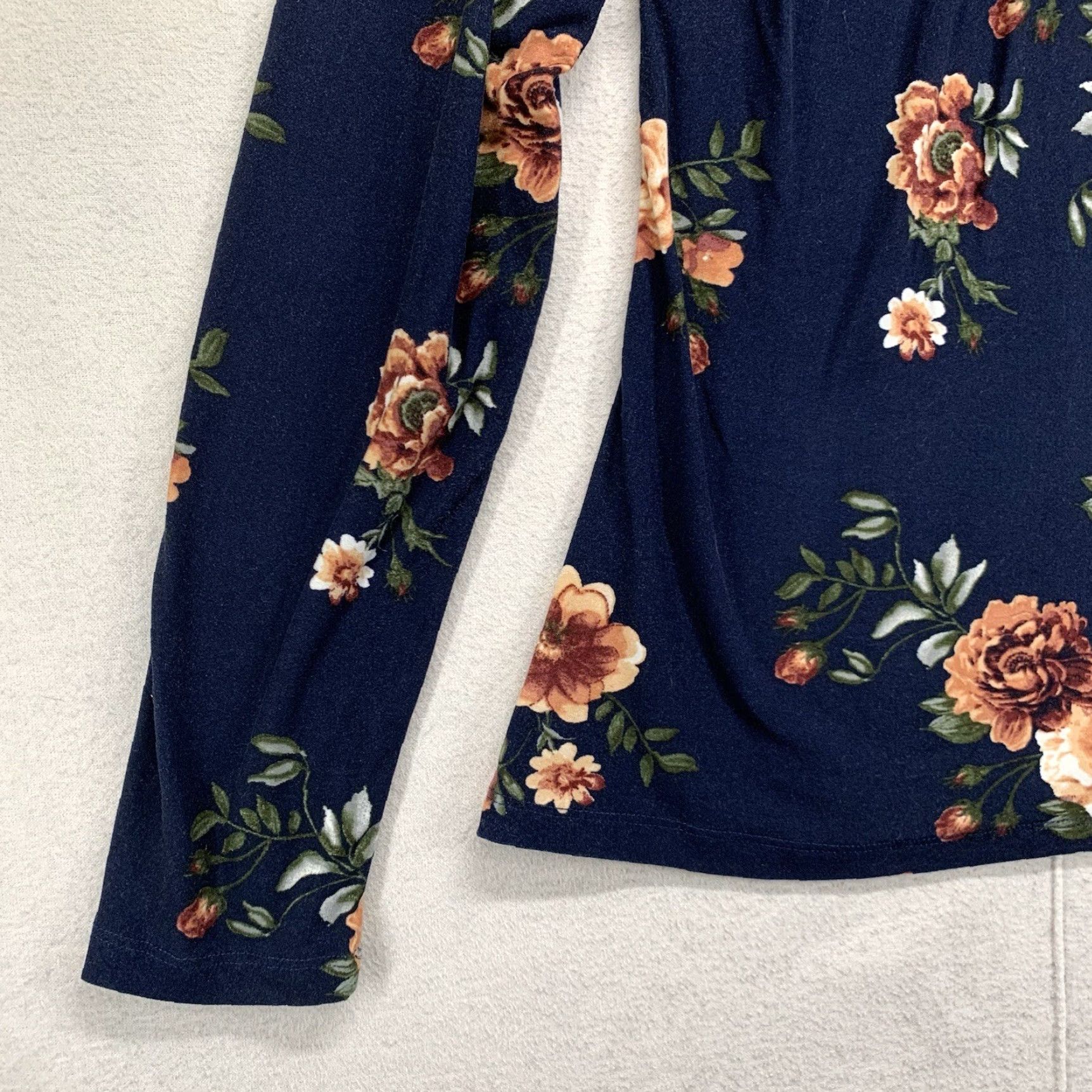 Vintage J for Justify Women Top Long Sleeve Floral Blue V-Neck Pullover XS S Size S / US 4 / IT 40 - 4 Thumbnail
