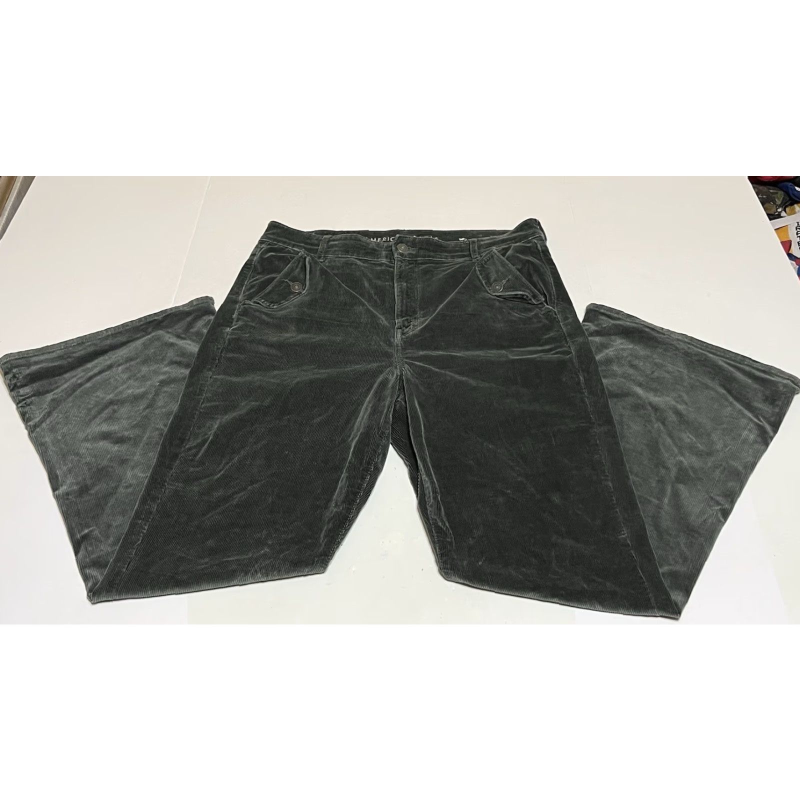 American Eagle Outfitters American Eagle Jeans Women’s 16 Reg (36x30) Green Corduroy Flare Hi-Rise Size 38" / US 16 / IT 52 - 2 Thumbnail