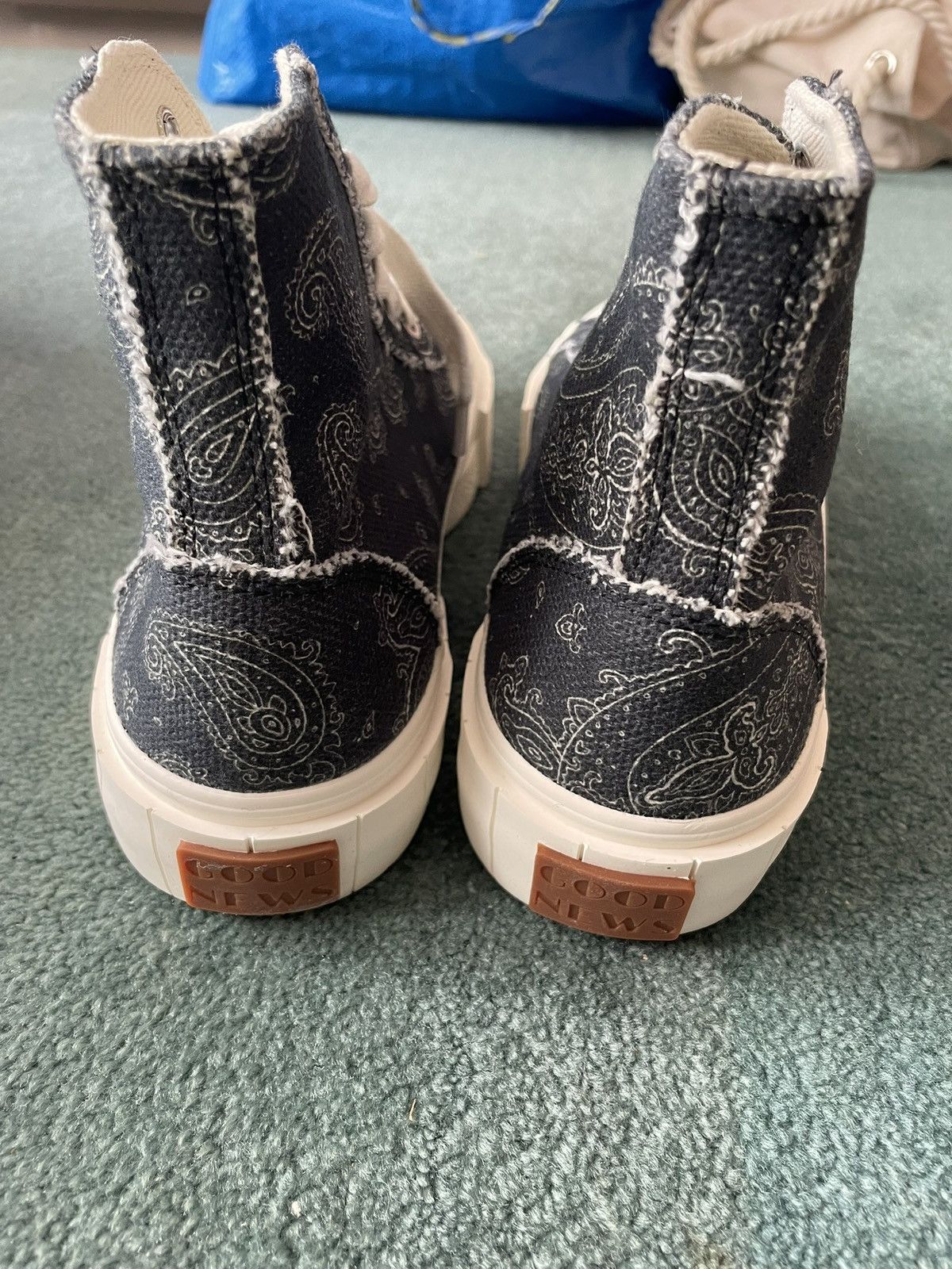 Other Good News Palm Paisley Sneaker certified organic cotton Size US 8 / EU 41 - 4 Thumbnail