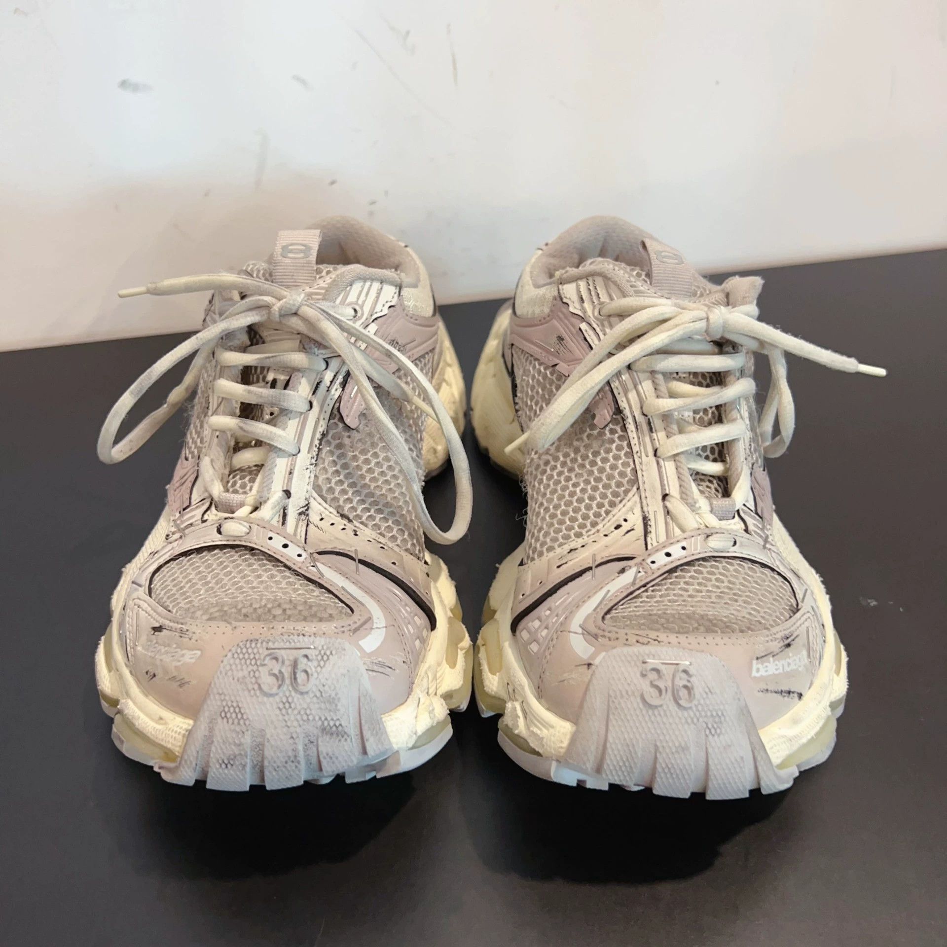 Balenciaga balenciaga dad sneakers size 36 Size US 5 / EU 37 - 2 Thumbnail