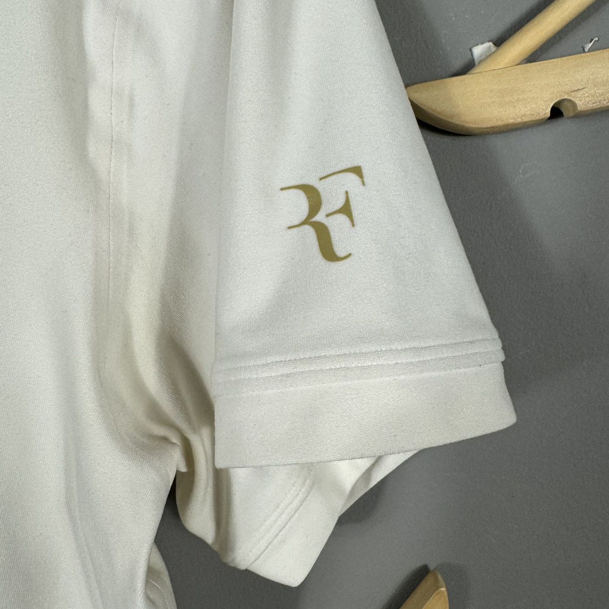 Nike Nike Roger Federer RF TENNIS Shirt Jersey 381368-100 Size US L / EU 52-54 / 3 - 6 Thumbnail