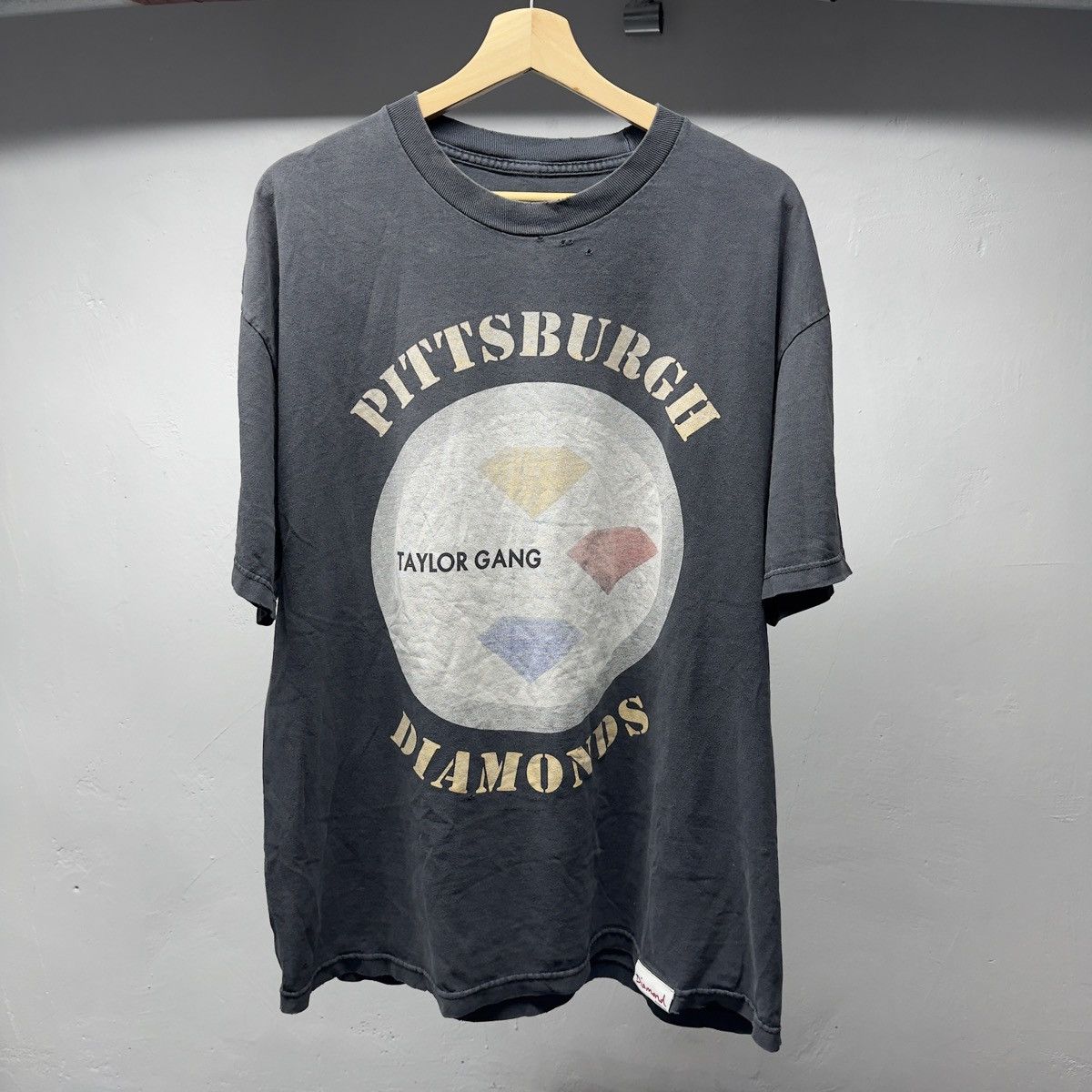 Diamond Supply Co. 2011 Pittsburgh Diamonds Taylor Gang Wiz Khalifa Tee Size US XL / EU 56 / 4 - 1 Thumbnail