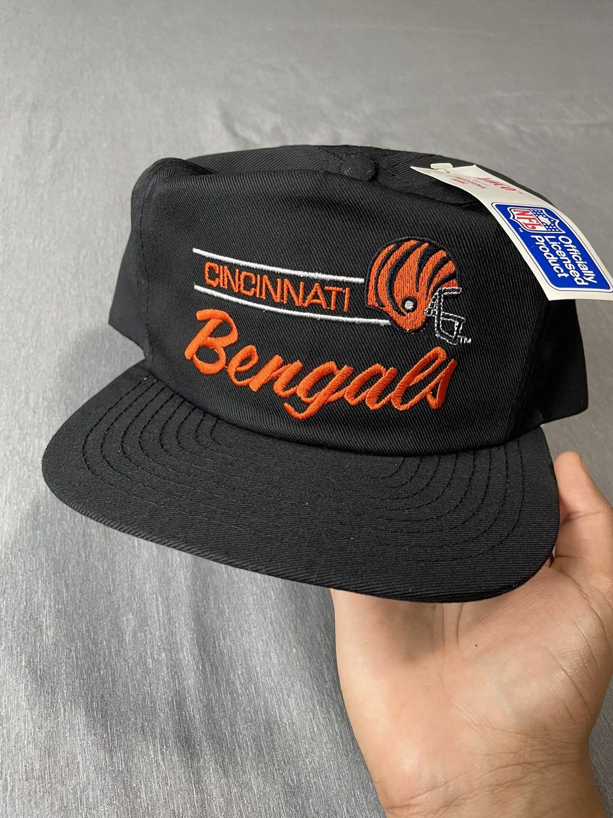 VTG 90s Annco Cincinnati Bengals Split Bar Script Mesh Snapback Trucker Hat  |